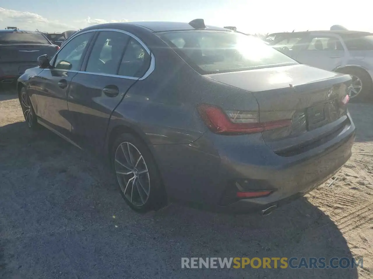 2 fotografías del automóvil dañado 3MW5R1J03M8B71494 BMW 3 SERIES 2021