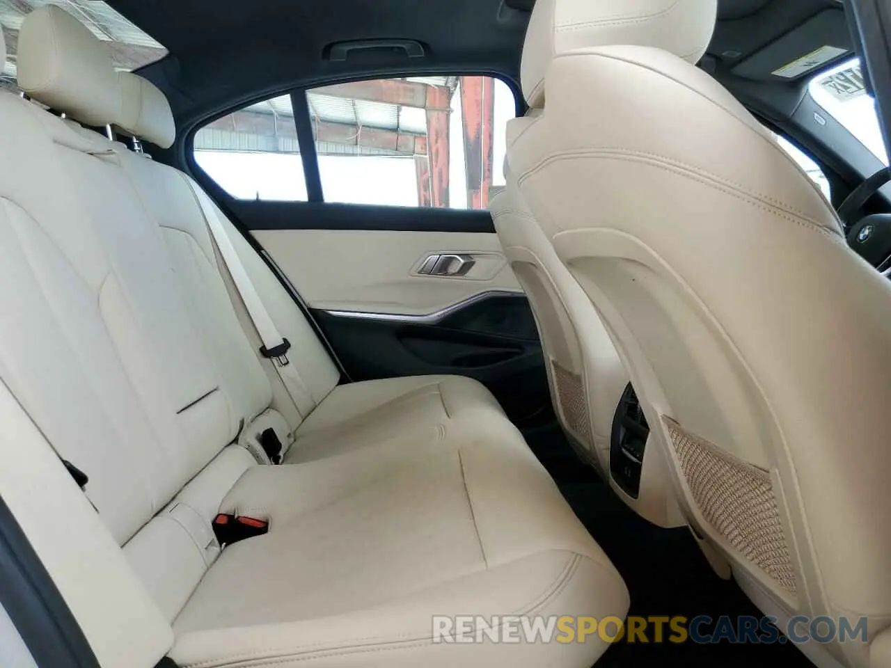 10 fotografías del automóvil dañado 3MW5R1J04M8C11808 BMW 3 SERIES 2021