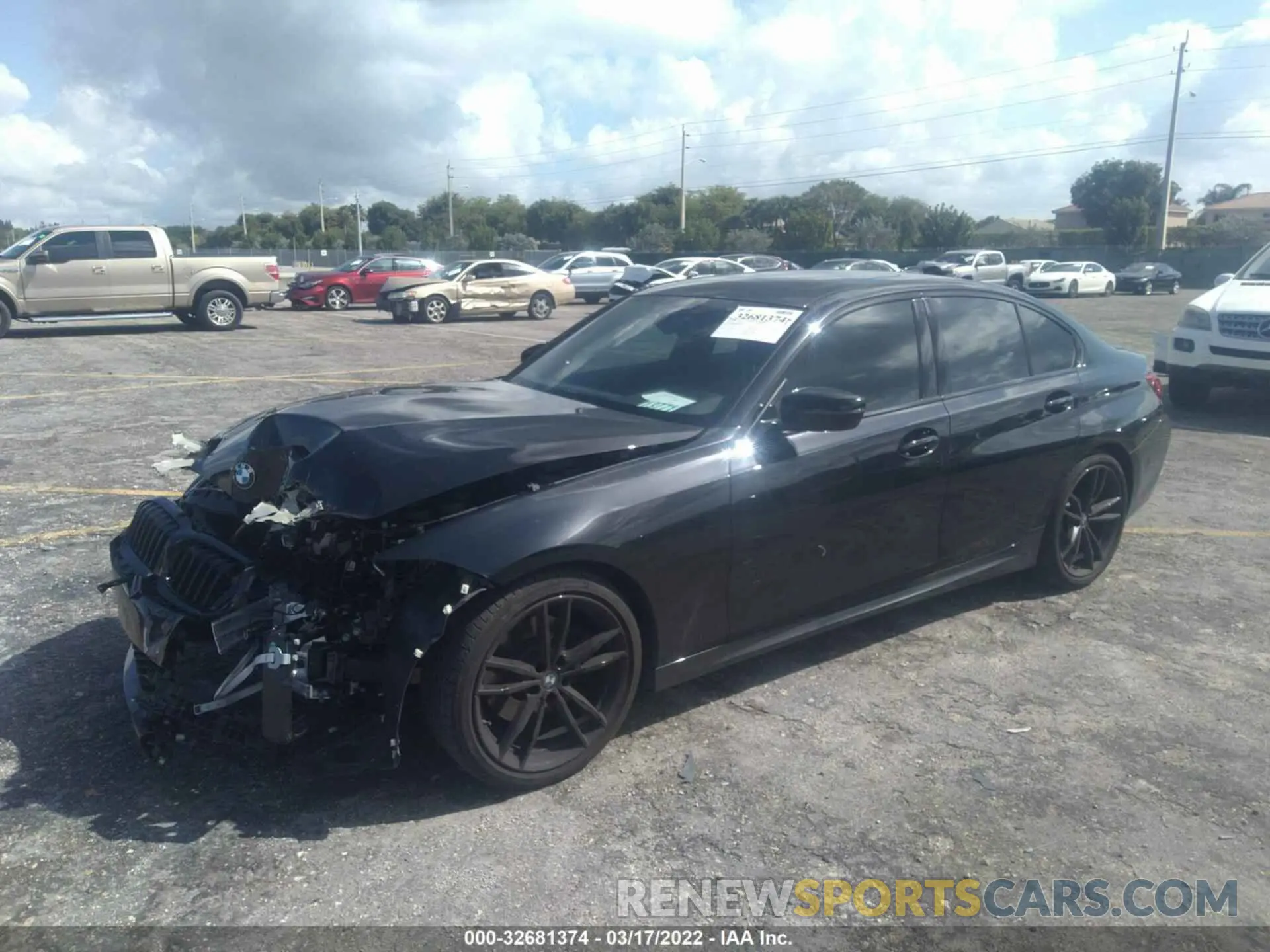 2 fotografías del automóvil dañado 3MW5R1J04M8C17334 BMW 3 SERIES 2021