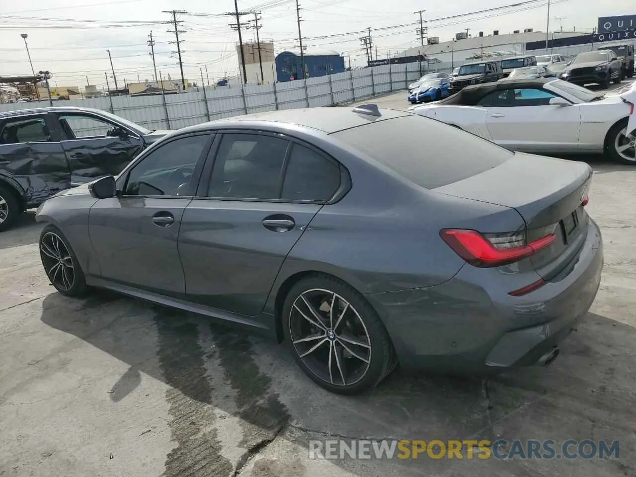 2 fotografías del automóvil dañado 3MW5R1J05M8B97045 BMW 3 SERIES 2021