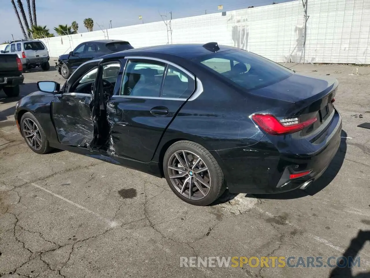 2 fotografías del automóvil dañado 3MW5R1J05M8C01837 BMW 3 SERIES 2021