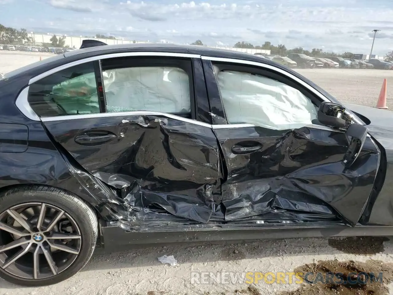 10 fotografías del automóvil dañado 3MW5R1J06M8B47352 BMW 3 SERIES 2021