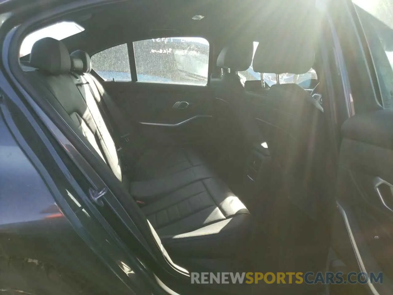 6 fotografías del automóvil dañado 3MW5R1J07M8B81316 BMW 3 SERIES 2021