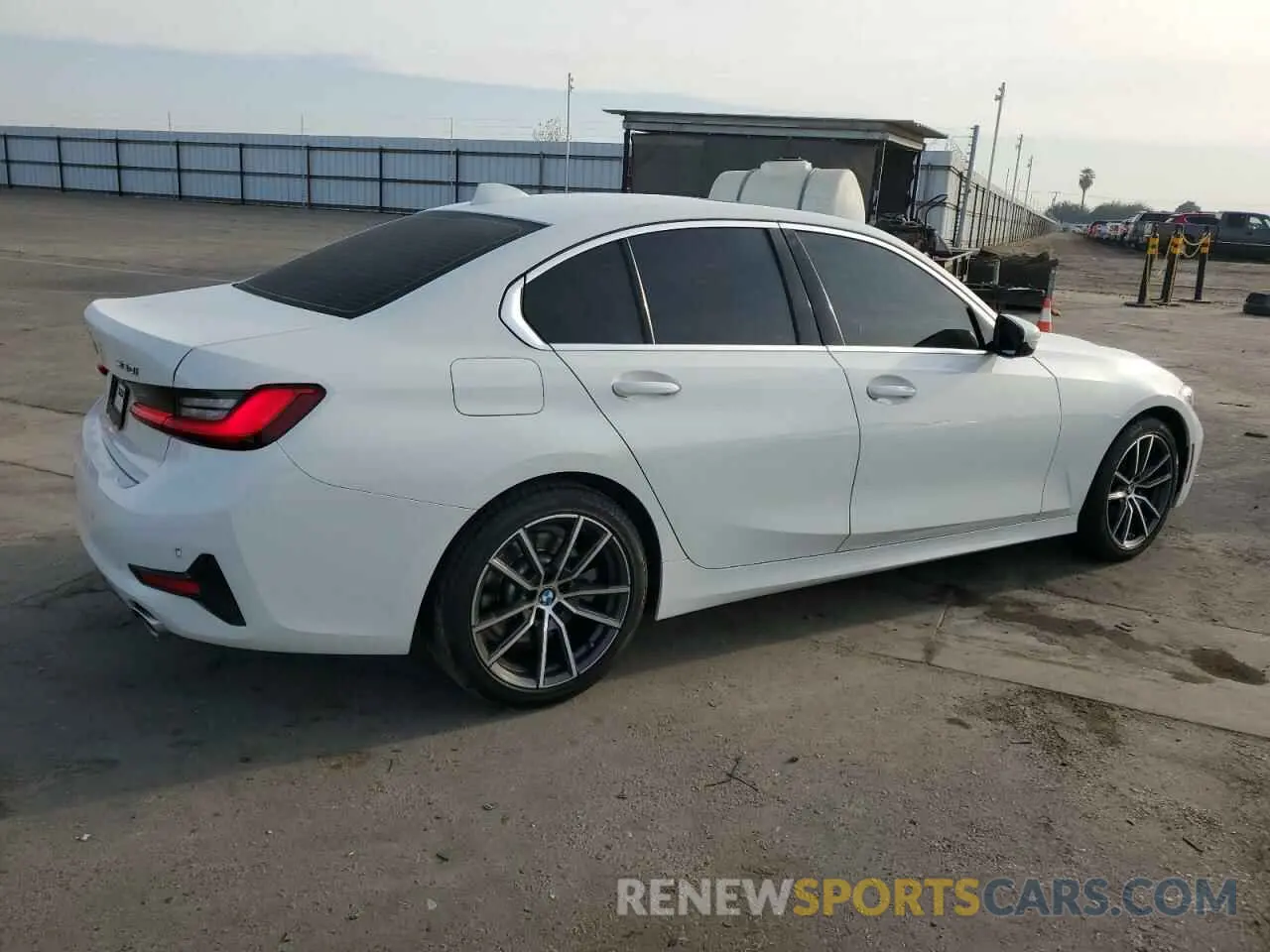 3 fotografías del automóvil dañado 3MW5R1J07M8B97614 BMW 3 SERIES 2021