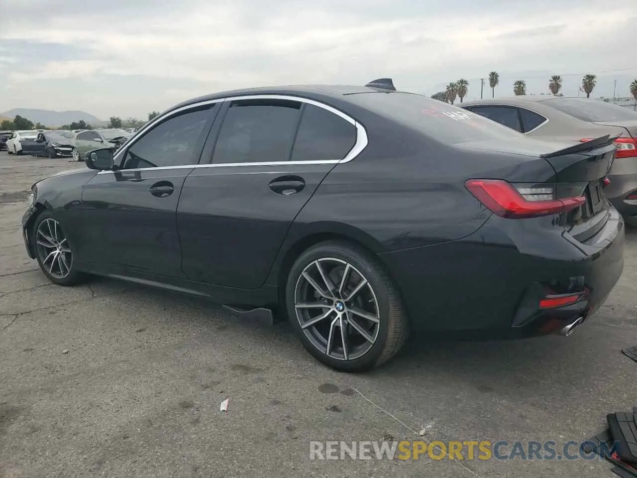 2 fotografías del automóvil dañado 3MW5R1J08M8C13299 BMW 3 SERIES 2021