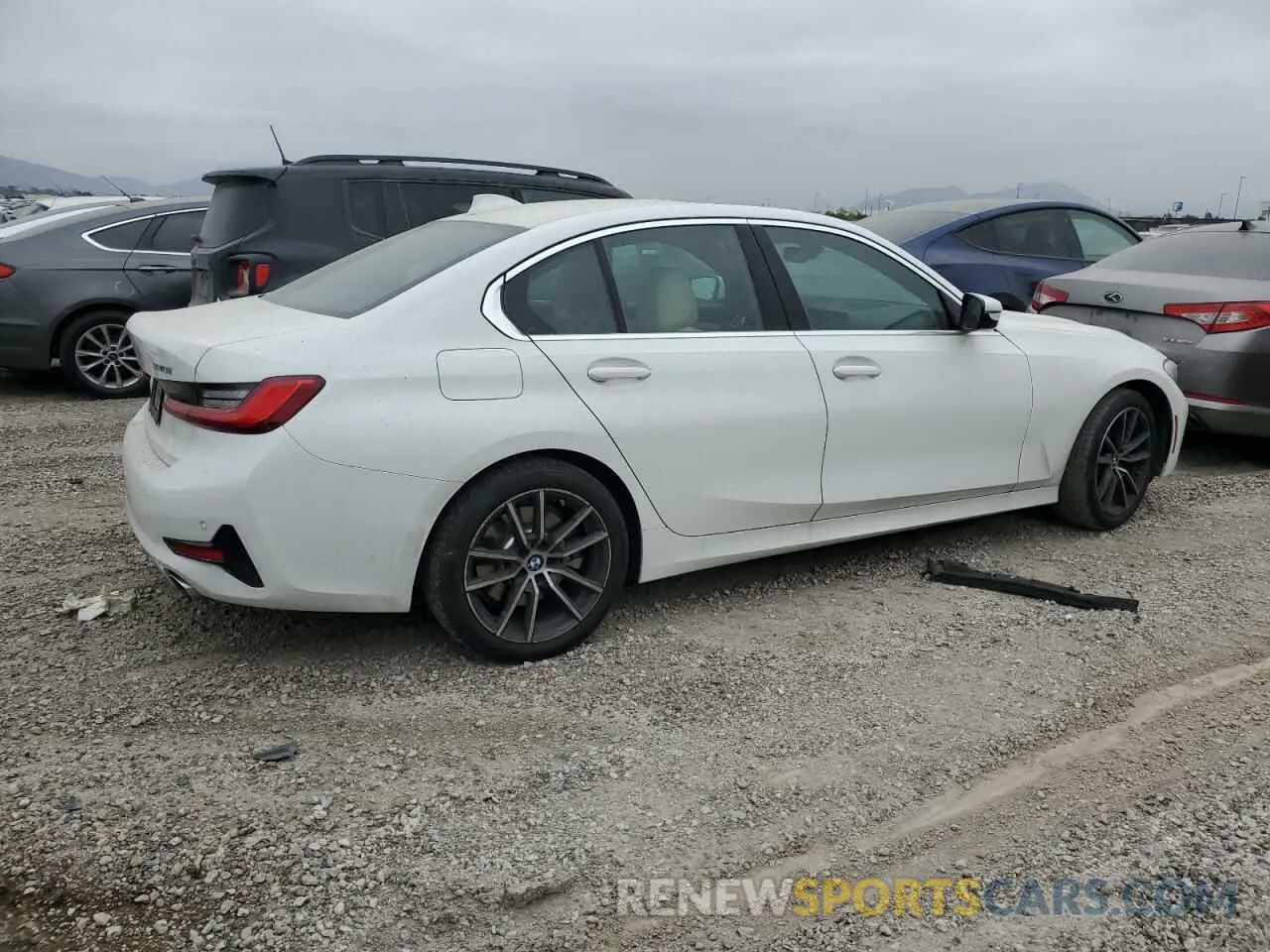 3 fotografías del automóvil dañado 3MW5R1J09M8B77123 BMW 3 SERIES 2021