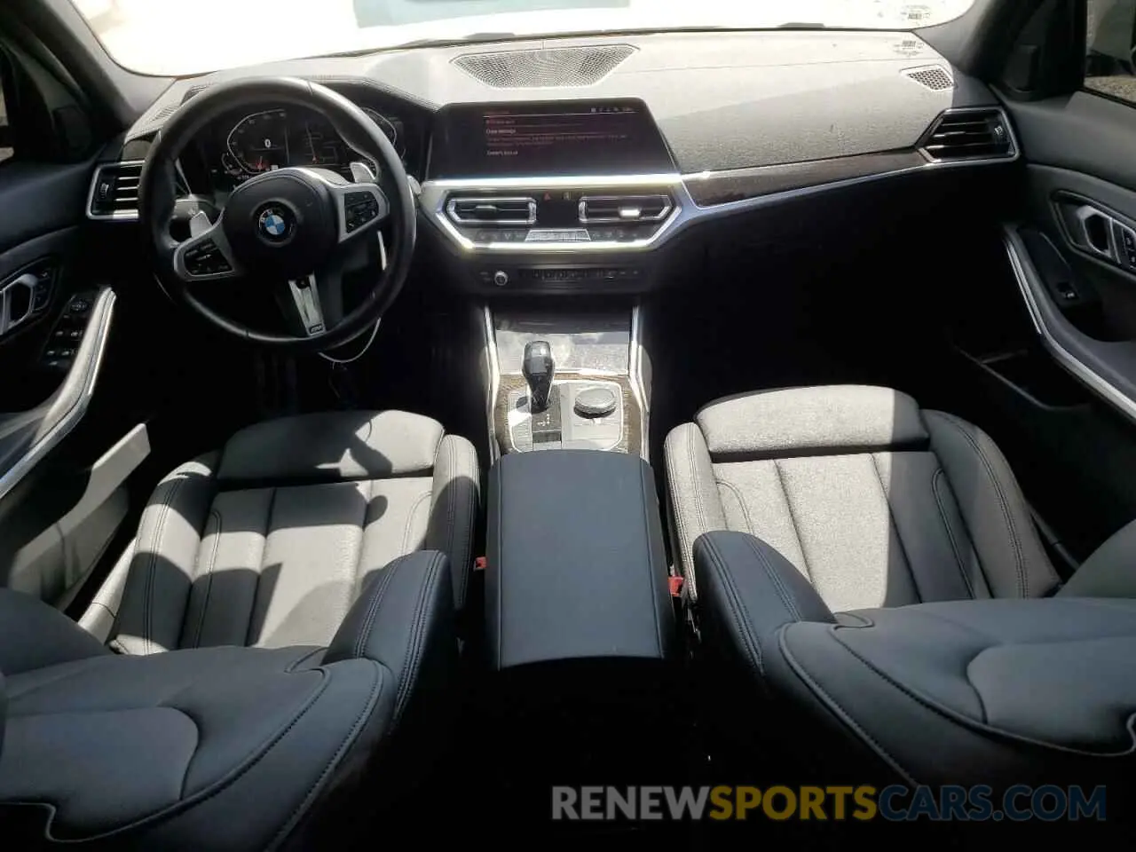 8 fotografías del automóvil dañado 3MW5R1J09M8B77123 BMW 3 SERIES 2021