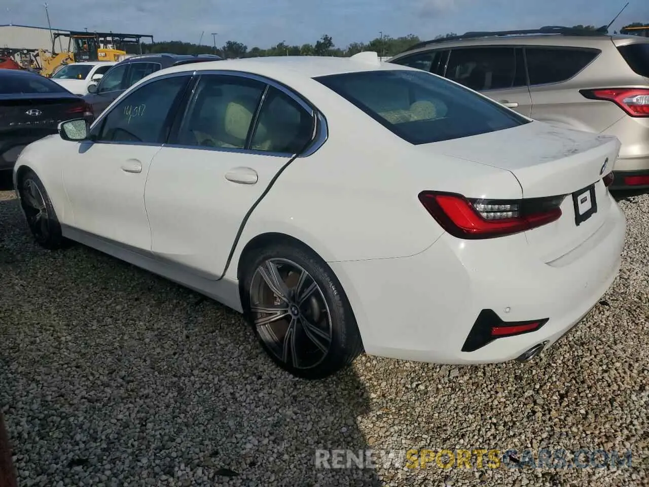 2 fotografías del automóvil dañado 3MW5R1J09M8B95038 BMW 3 SERIES 2021