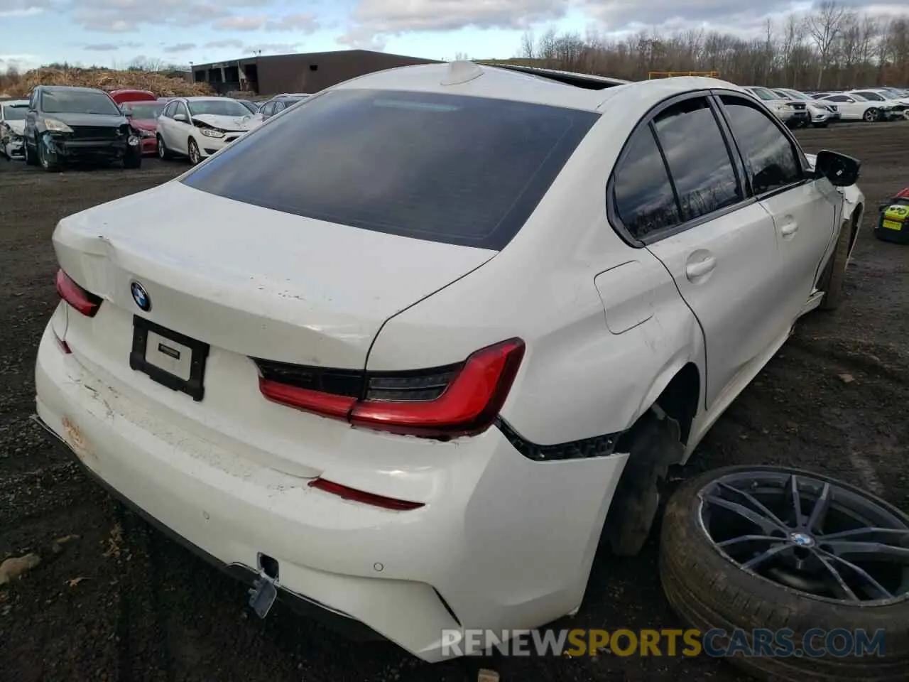 4 fotografías del automóvil dañado 3MW5R7J01M8B56138 BMW 3 SERIES 2021