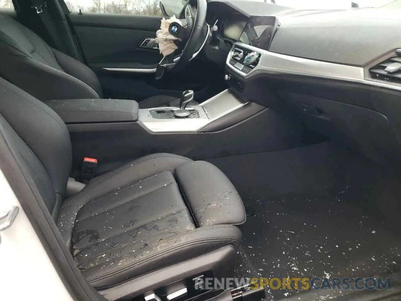 5 fotografías del automóvil dañado 3MW5R7J01M8B56138 BMW 3 SERIES 2021
