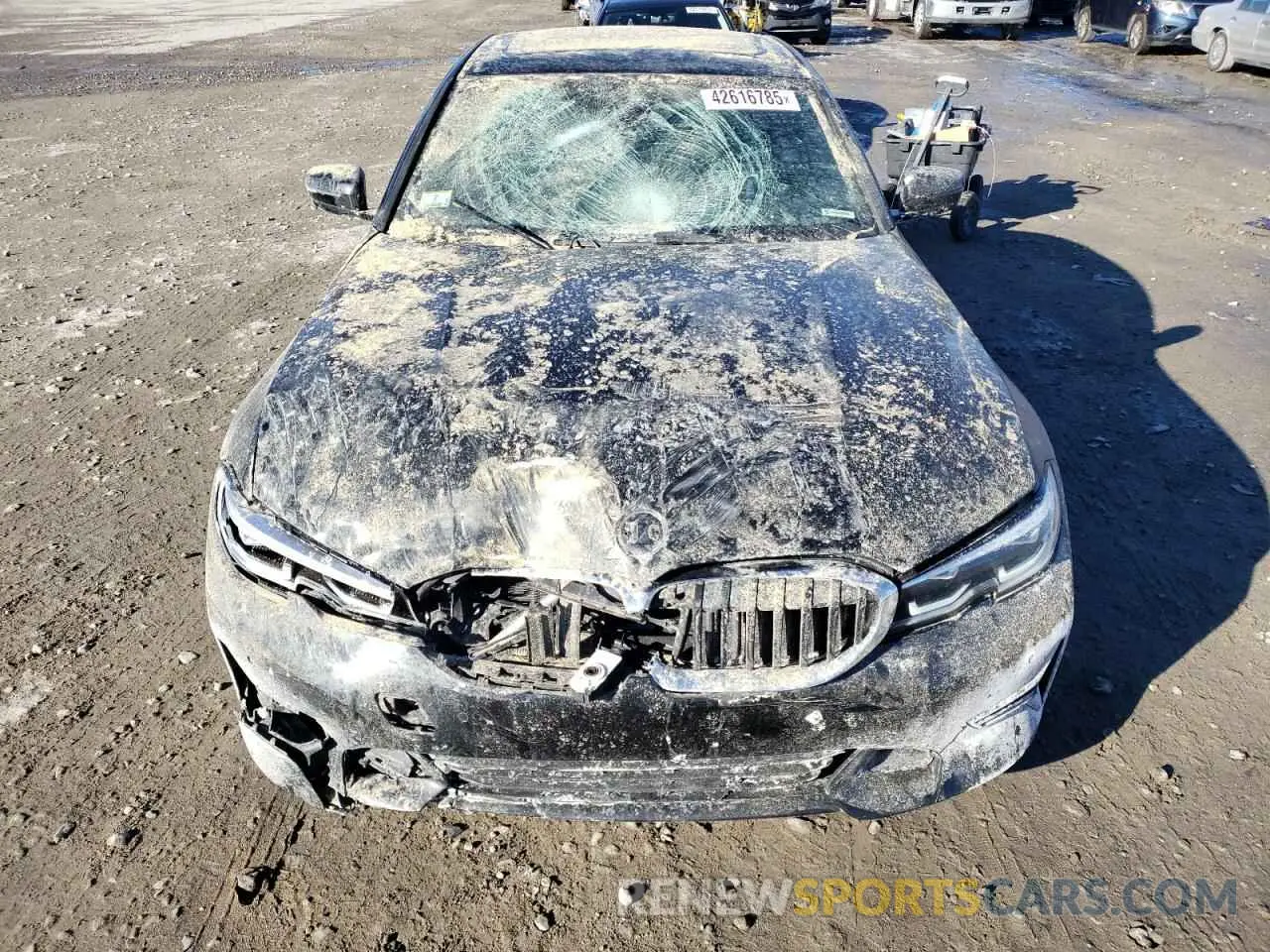 5 fotografías del automóvil dañado 3MW5R7J02M8B69996 BMW 3 SERIES 2021