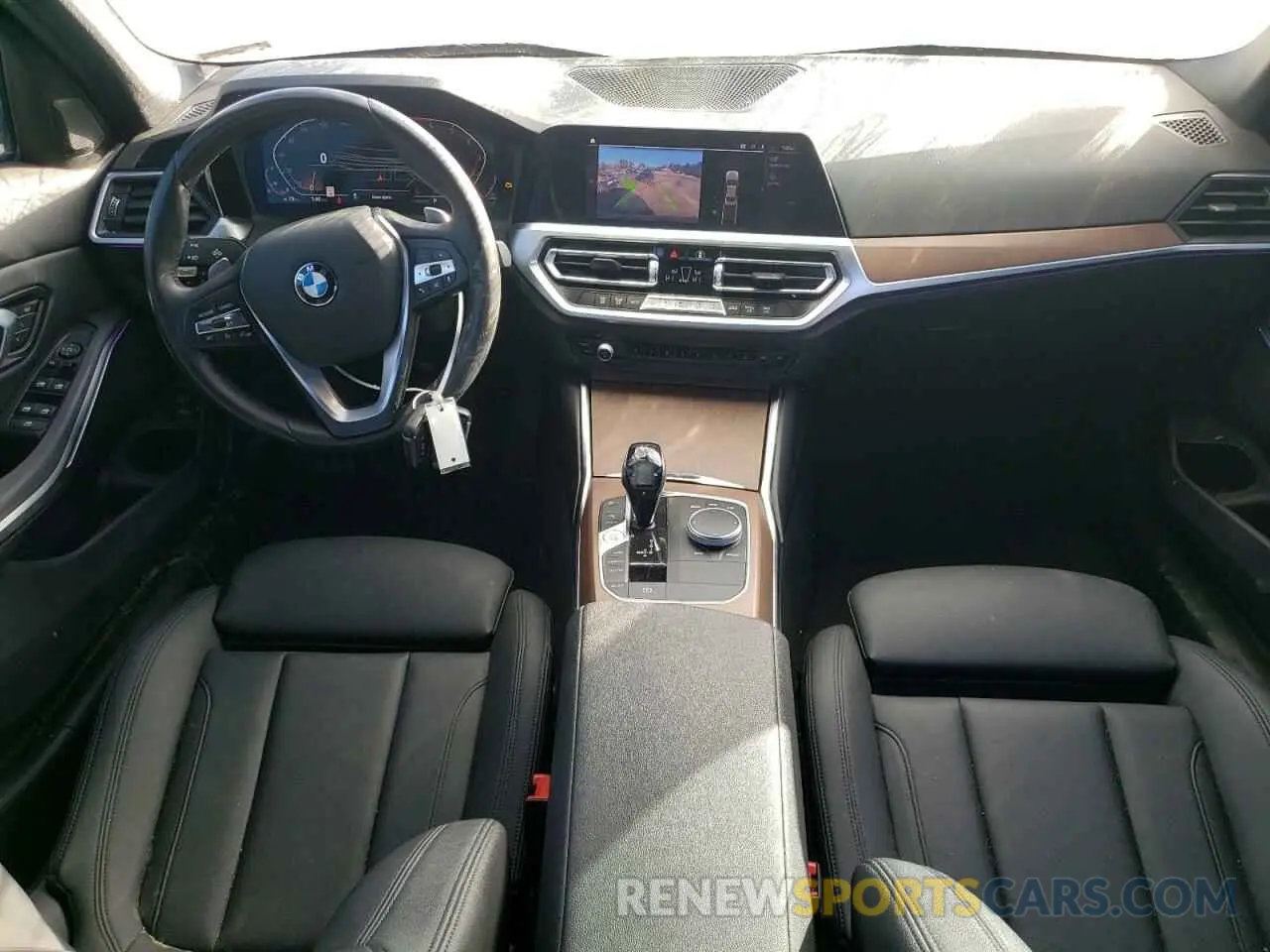 8 fotografías del automóvil dañado 3MW5R7J02M8B69996 BMW 3 SERIES 2021