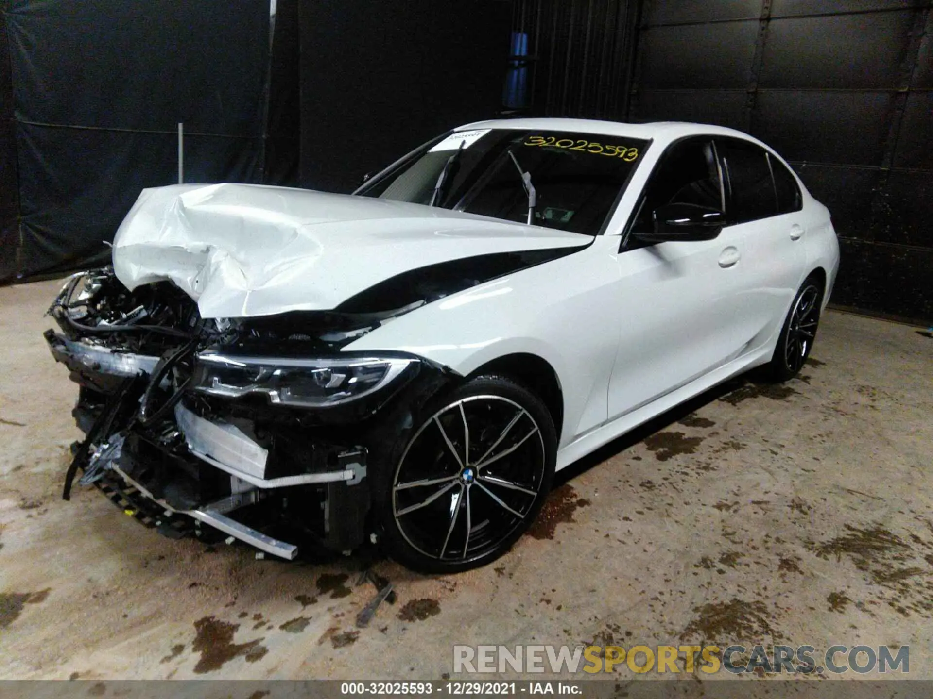 2 fotografías del automóvil dañado 3MW5R7J08M8B98676 BMW 3 SERIES 2021