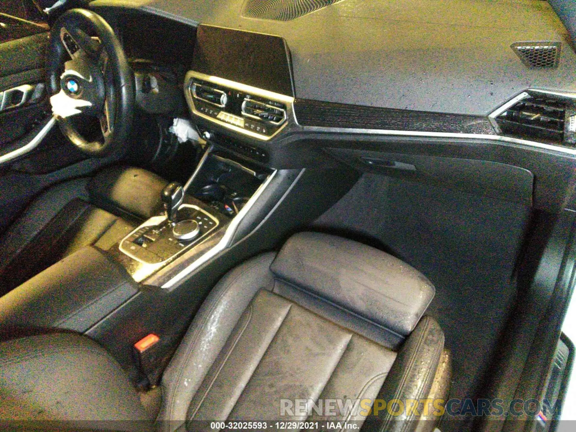 5 fotografías del automóvil dañado 3MW5R7J08M8B98676 BMW 3 SERIES 2021