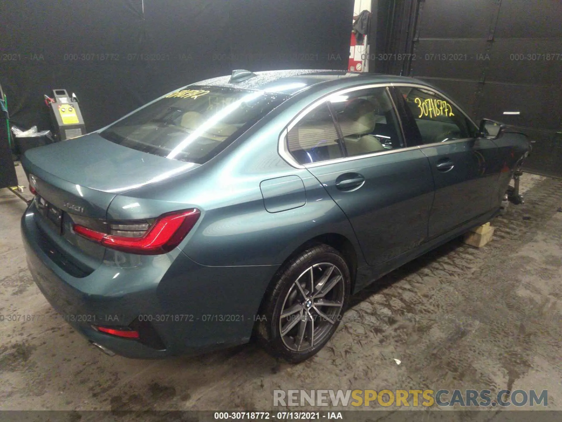 4 fotografías del automóvil dañado 3MW5R7J0XM8B58602 BMW 3 SERIES 2021