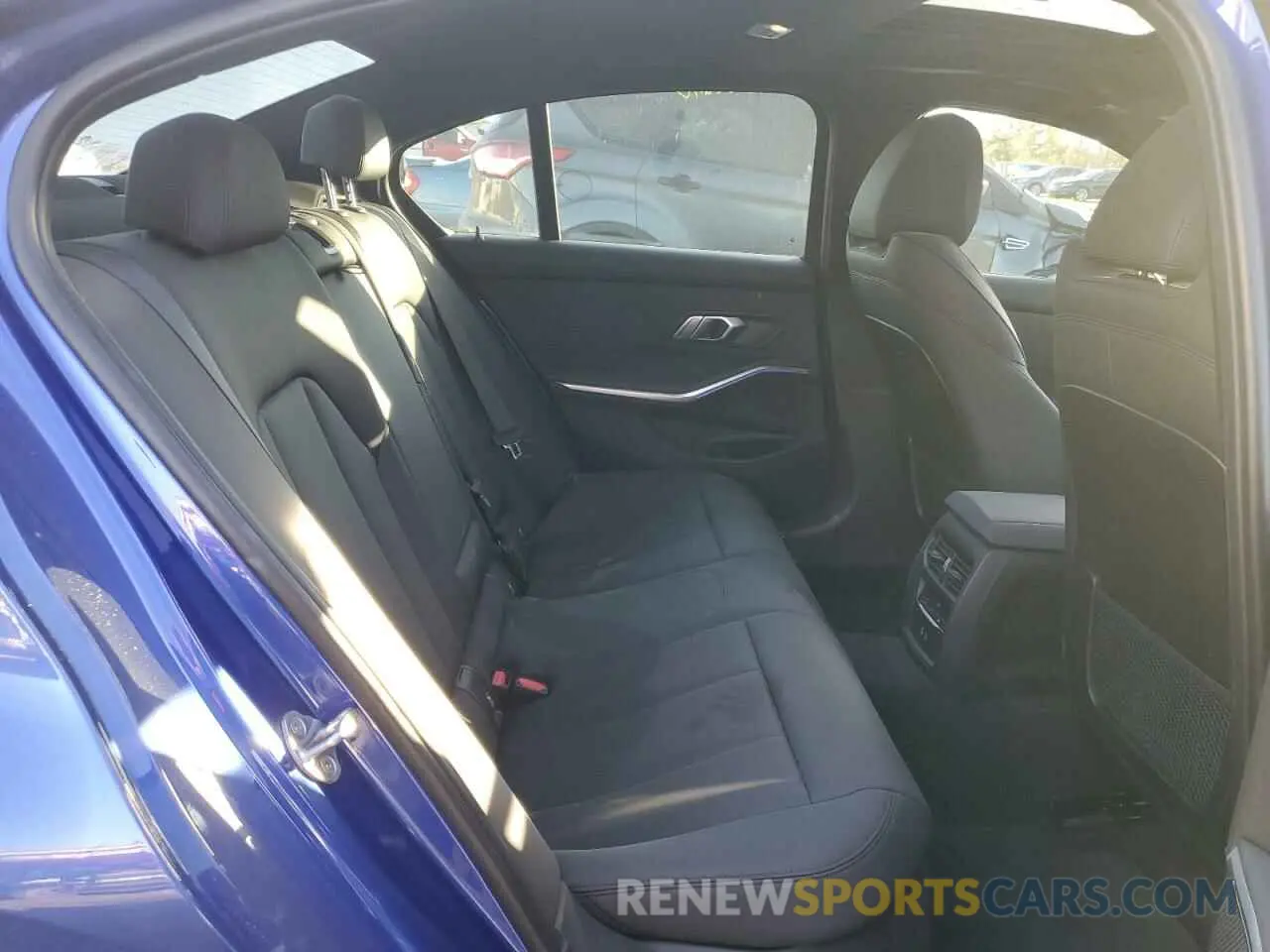 11 fotografías del automóvil dañado 3MW5R7J0XM8C14425 BMW 3 SERIES 2021