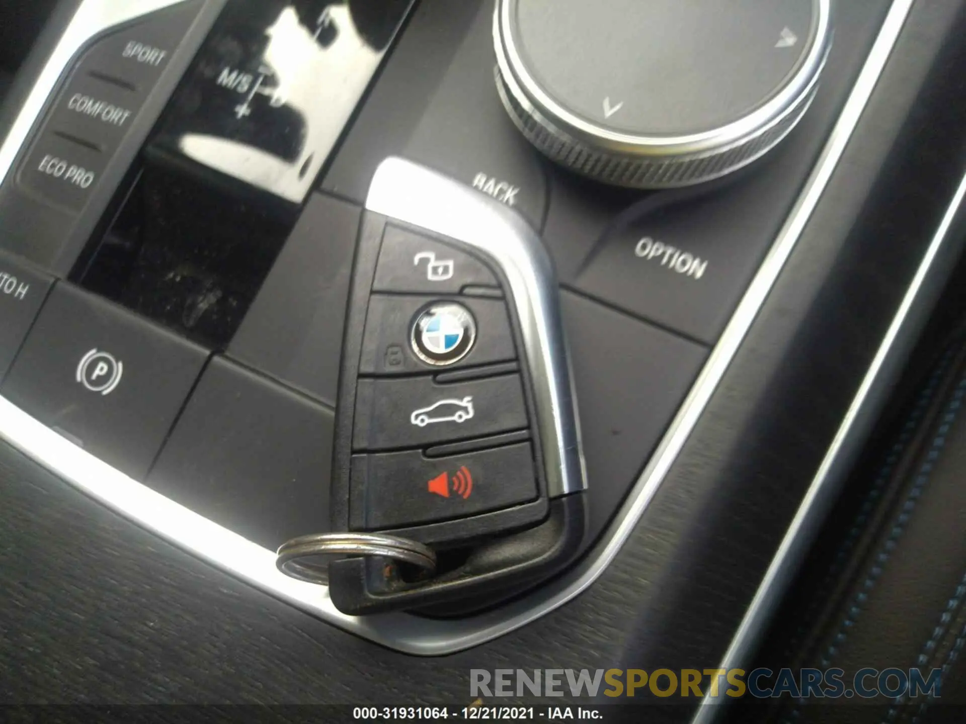 11 fotografías del automóvil dañado 3MW5U7J03M8C10425 BMW 3 SERIES 2021