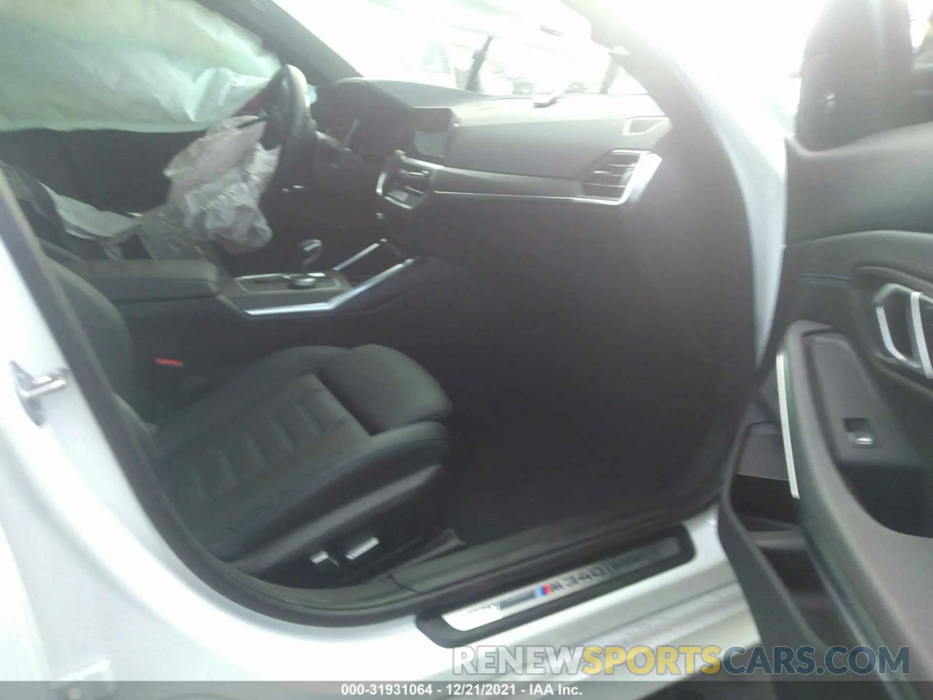 5 fotografías del automóvil dañado 3MW5U7J03M8C10425 BMW 3 SERIES 2021
