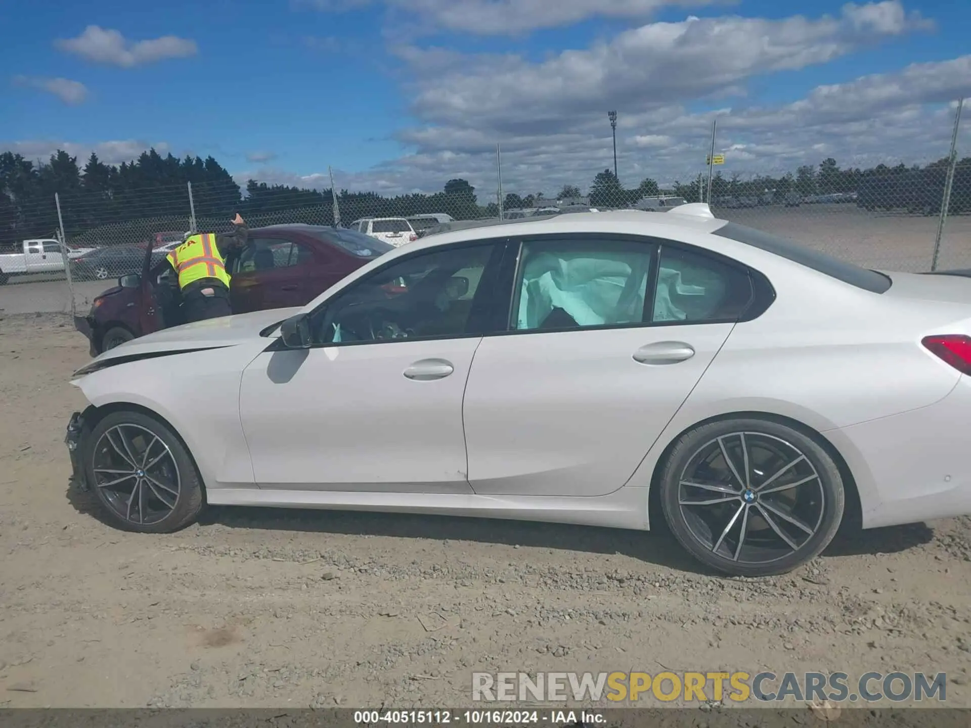 14 fotografías del automóvil dañado 3MW5U7J04M8B84014 BMW 3 SERIES 2021