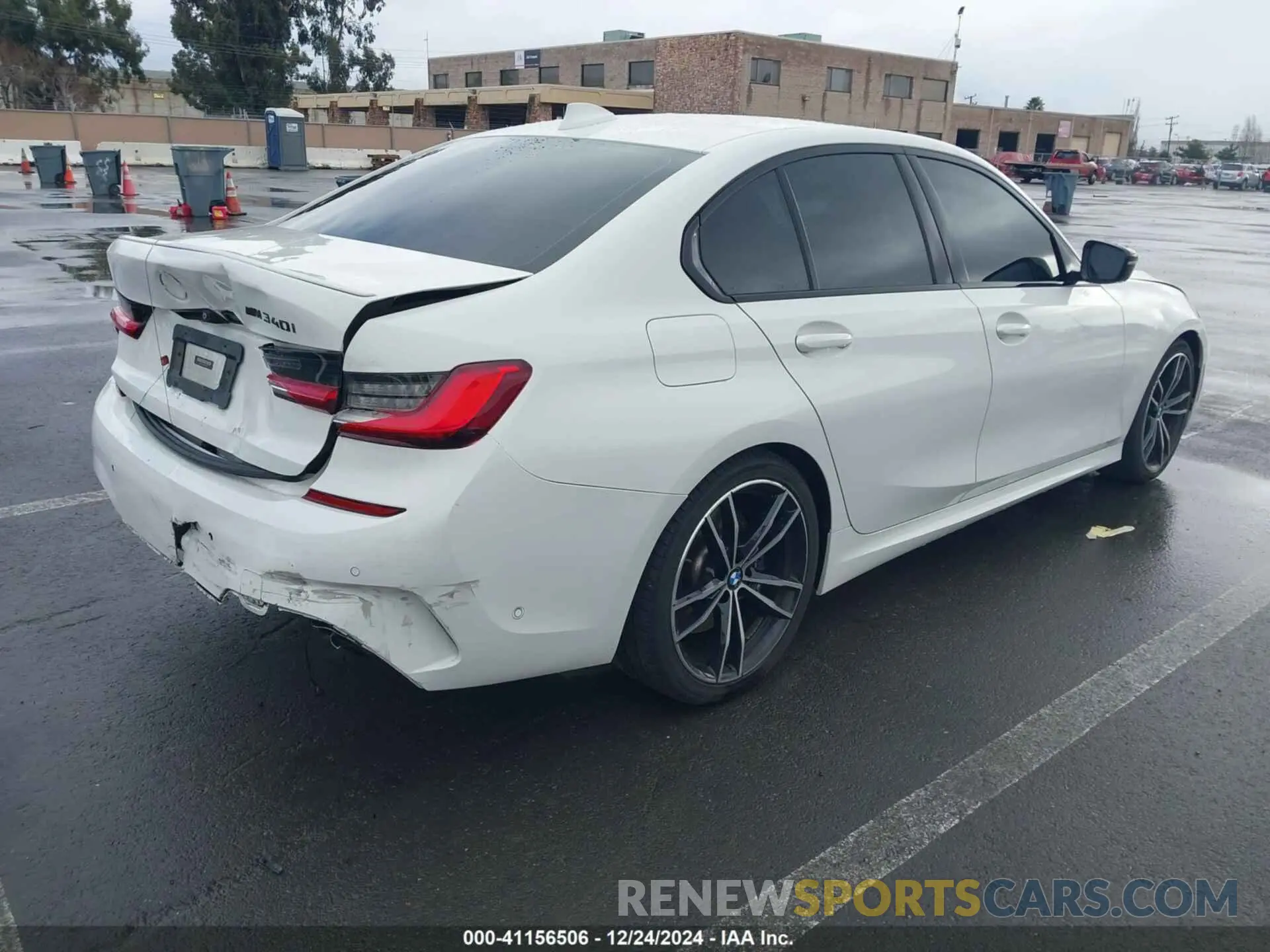 4 fotografías del automóvil dañado 3MW5U7J05M8B53273 BMW 3 SERIES 2021