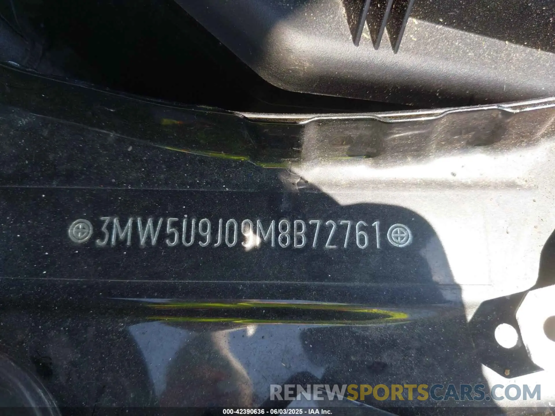 18 fotografías del automóvil dañado 3MW5U9J09M8B72761 BMW 3 SERIES 2021