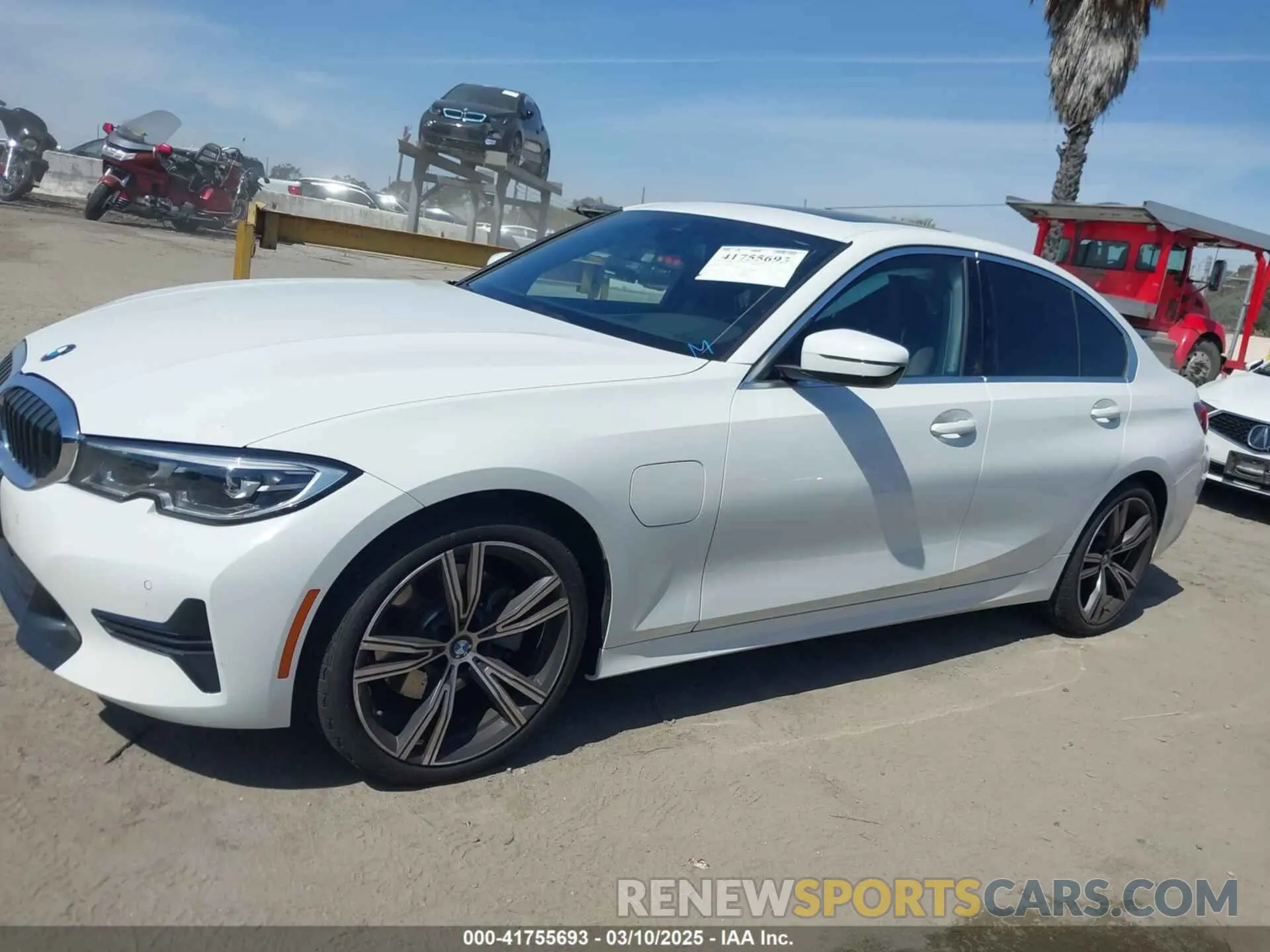 14 fotografías del automóvil dañado WBA5P7C07MFJ97142 BMW 3 SERIES 2021
