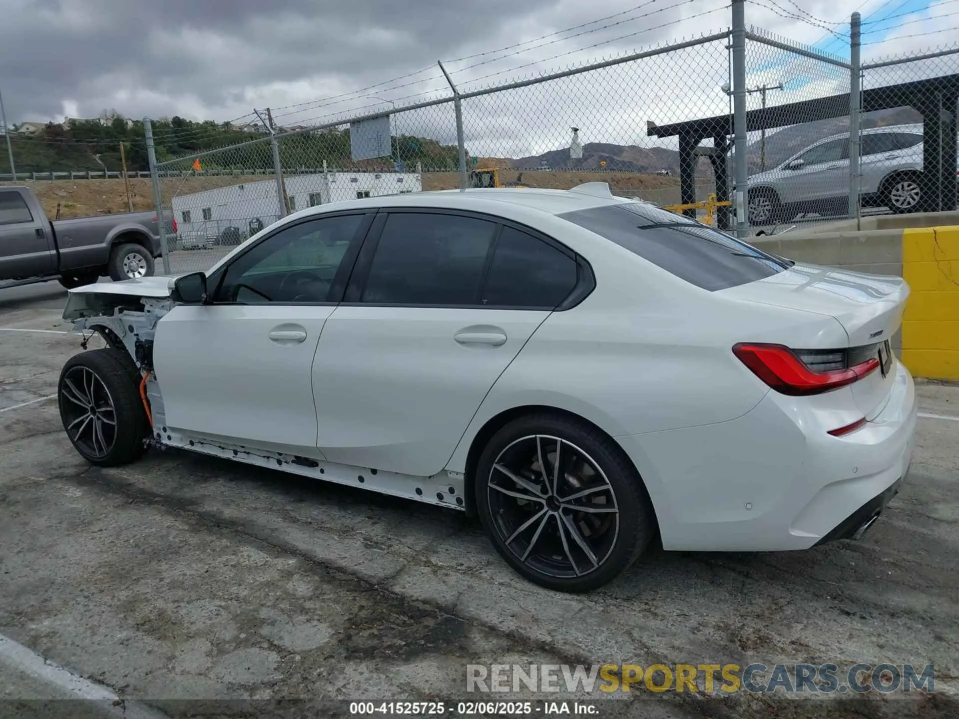 15 fotografías del automóvil dañado WBA5P9C00MFK93416 BMW 3 SERIES 2021