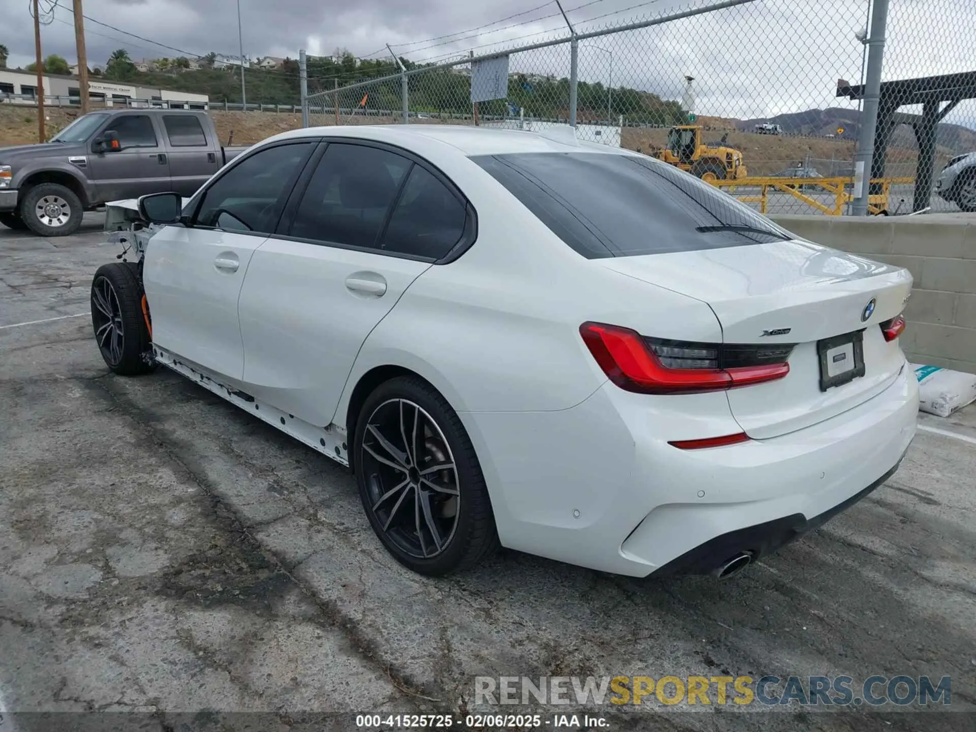 3 fotografías del automóvil dañado WBA5P9C00MFK93416 BMW 3 SERIES 2021