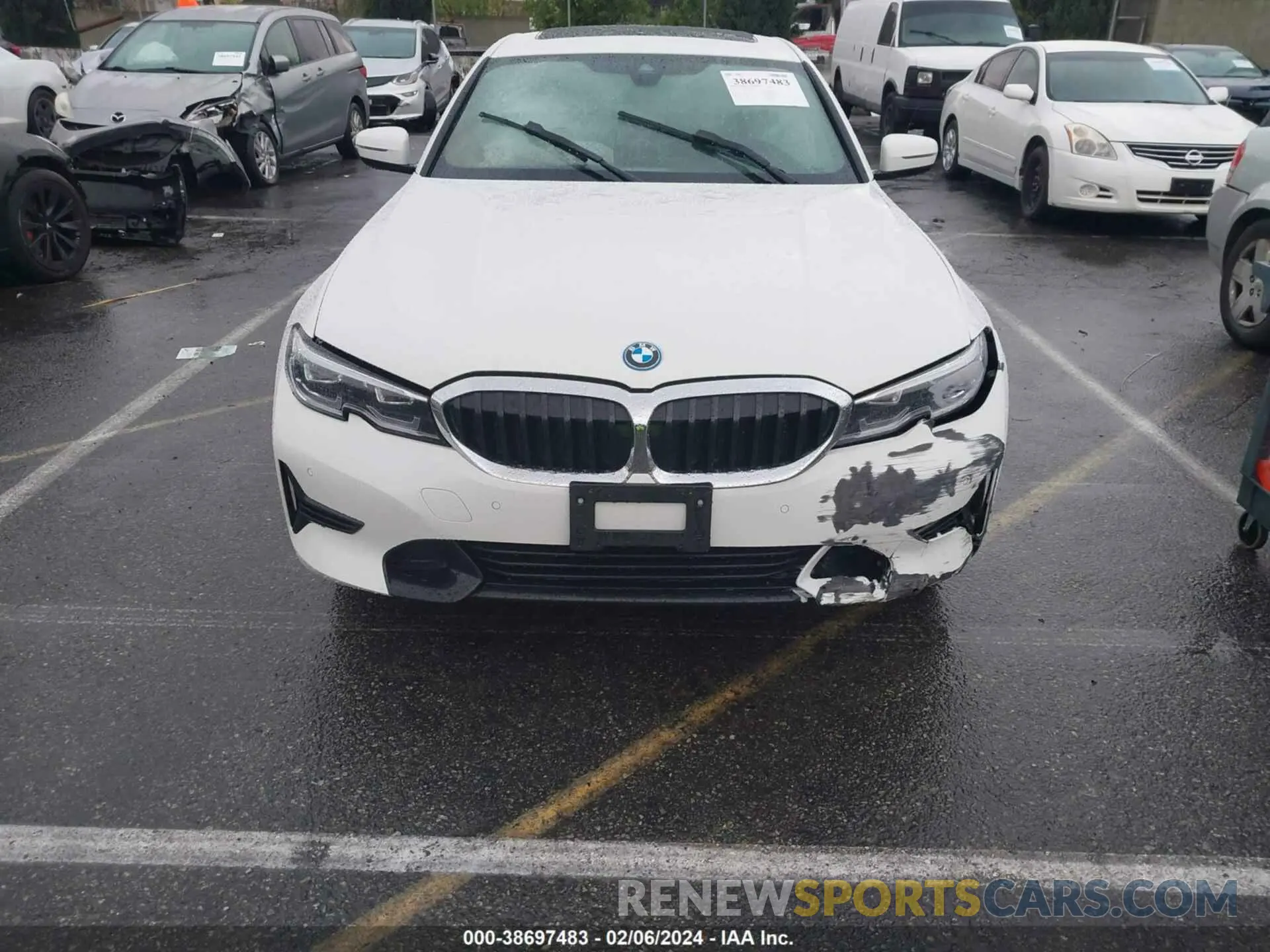 12 fotografías del automóvil dañado 3MW5P7J03N8C68608 BMW 3 SERIES 2022