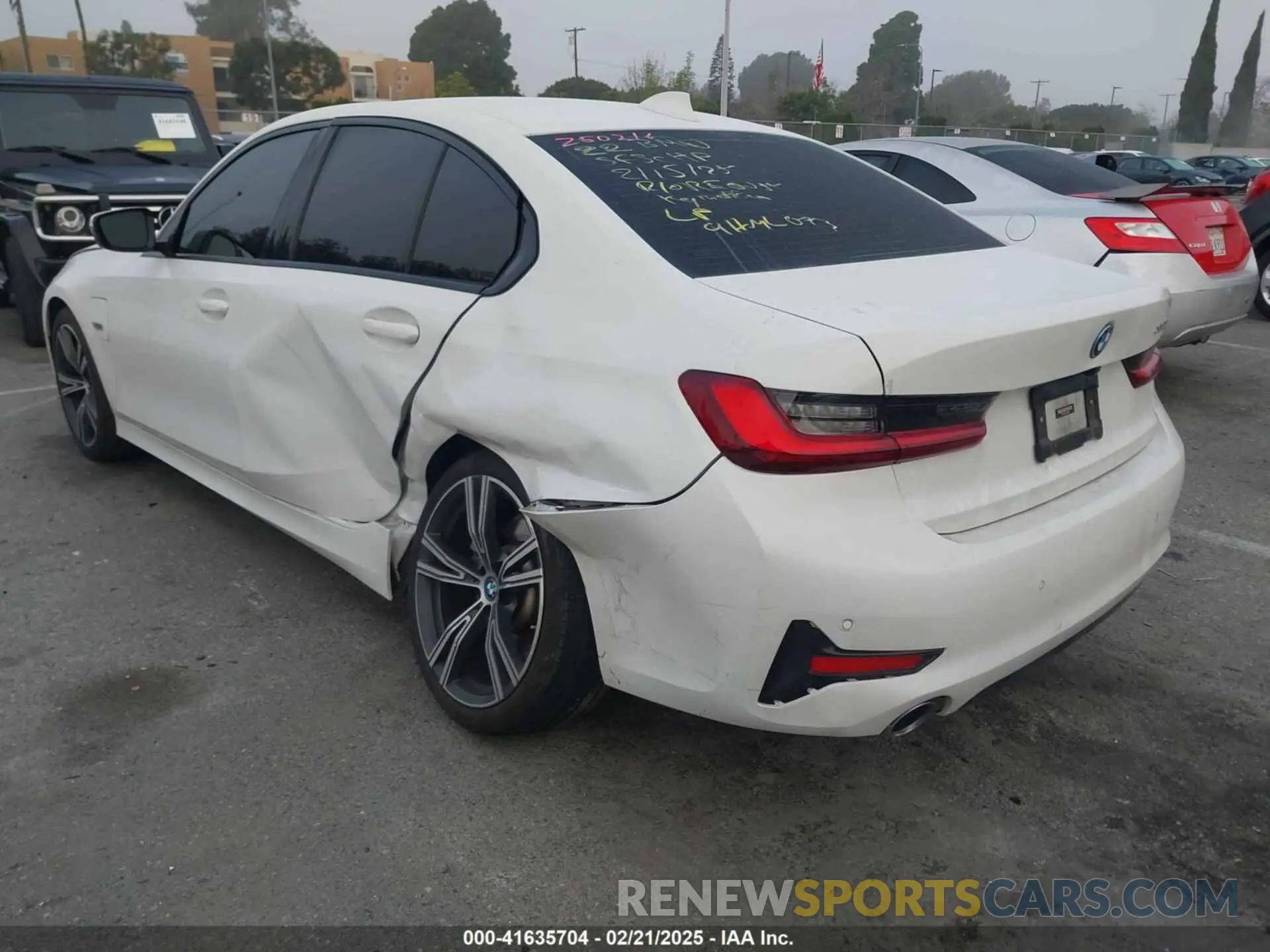 3 fotografías del automóvil dañado 3MW5P7J04N8C40865 BMW 3 SERIES 2022