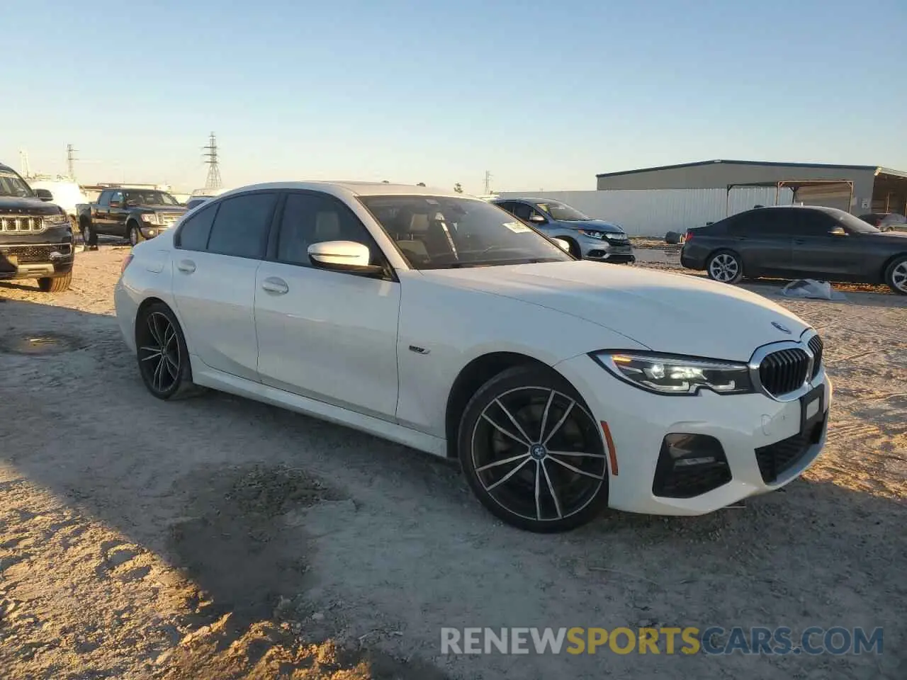 4 fotografías del automóvil dañado 3MW5P7J05N8C64284 BMW 3 SERIES 2022