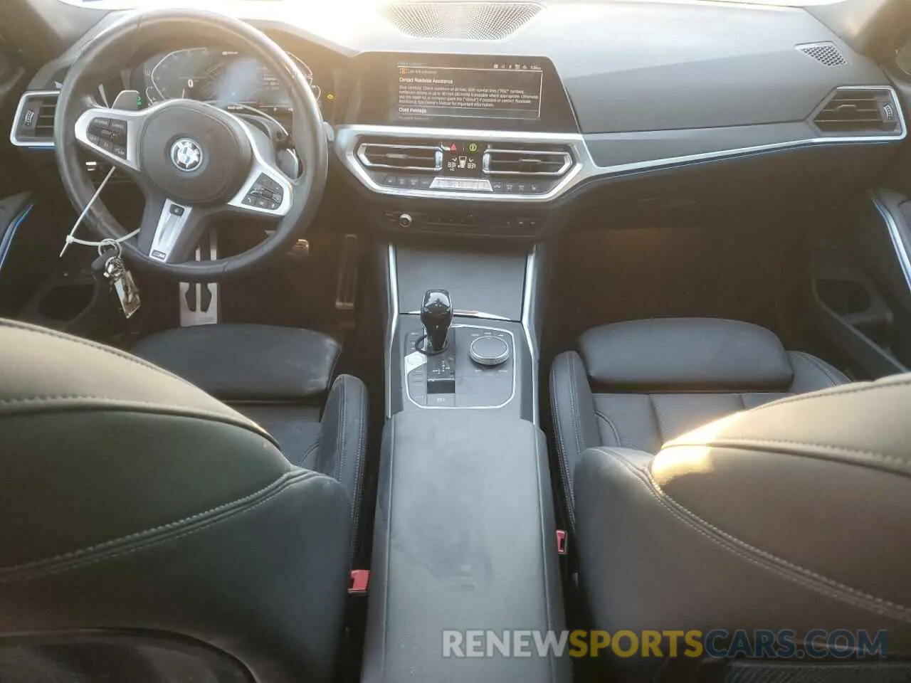 8 fotografías del automóvil dañado 3MW5P7J05N8C64284 BMW 3 SERIES 2022