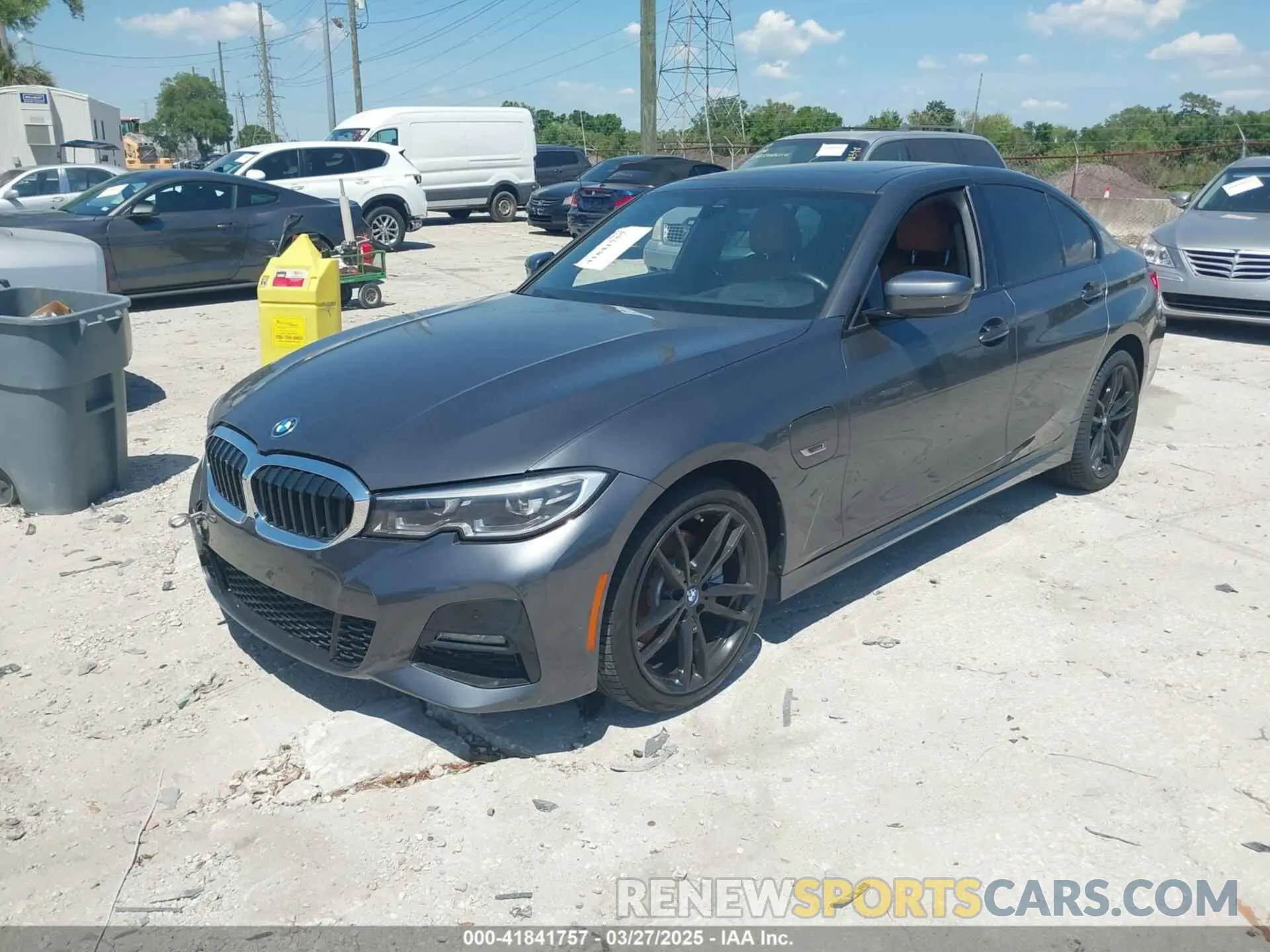 2 fotografías del automóvil dañado 3MW5P7J05N8C66097 BMW 3 SERIES 2022