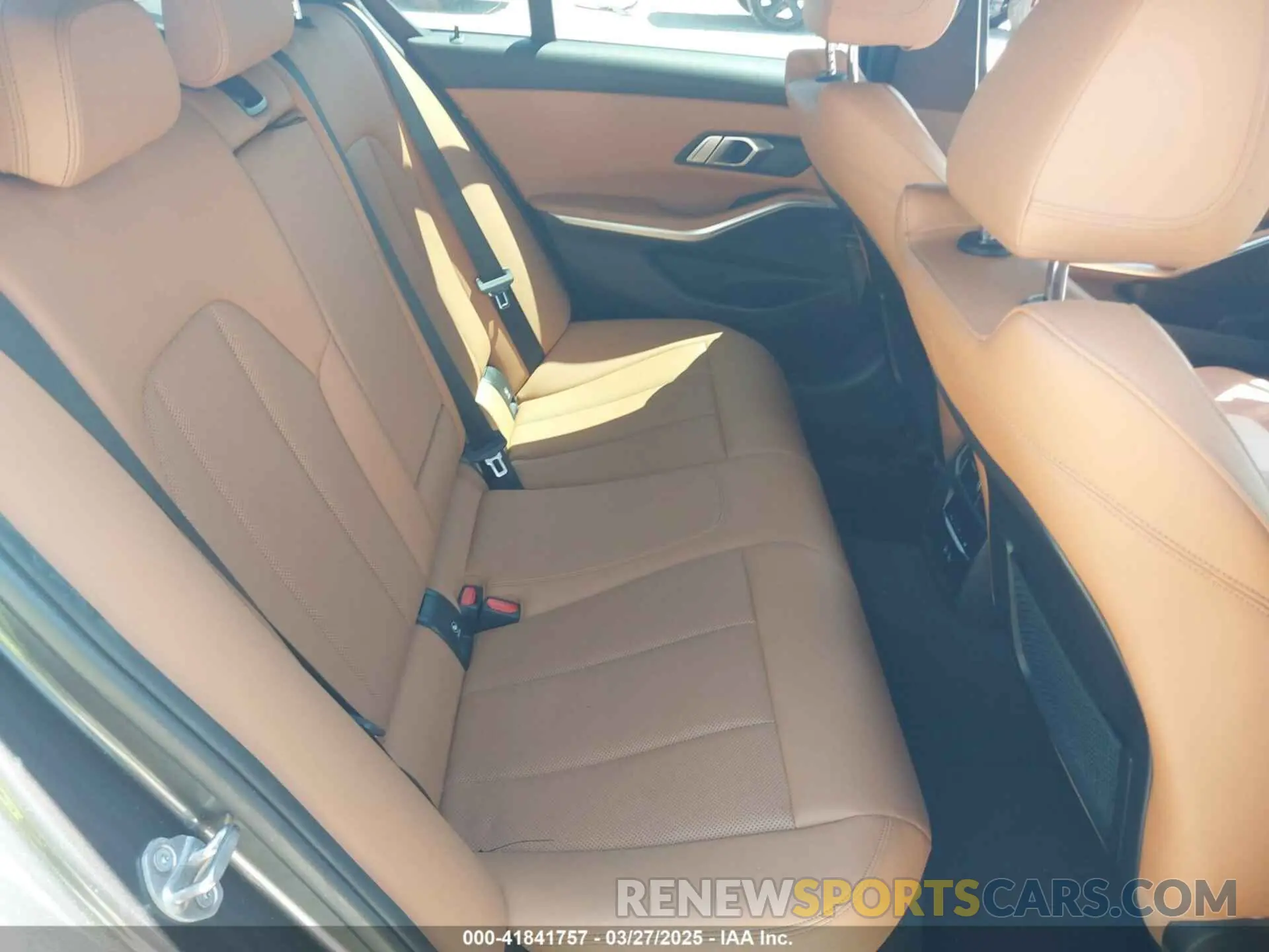 8 fotografías del automóvil dañado 3MW5P7J05N8C66097 BMW 3 SERIES 2022