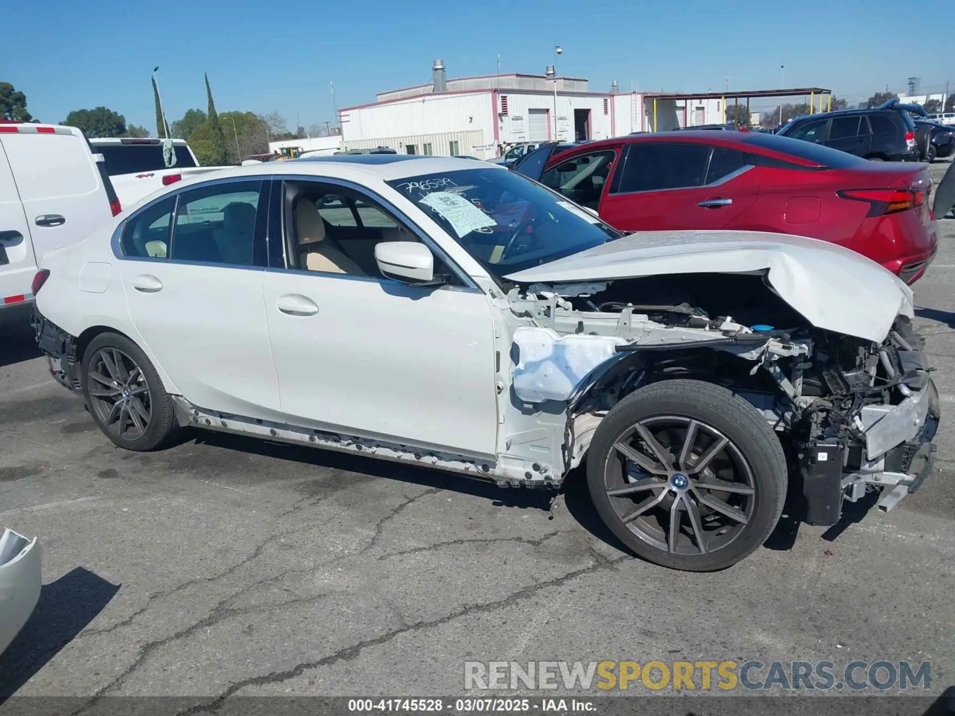 14 fotografías del automóvil dañado 3MW5P7J08N8C69401 BMW 3 SERIES 2022