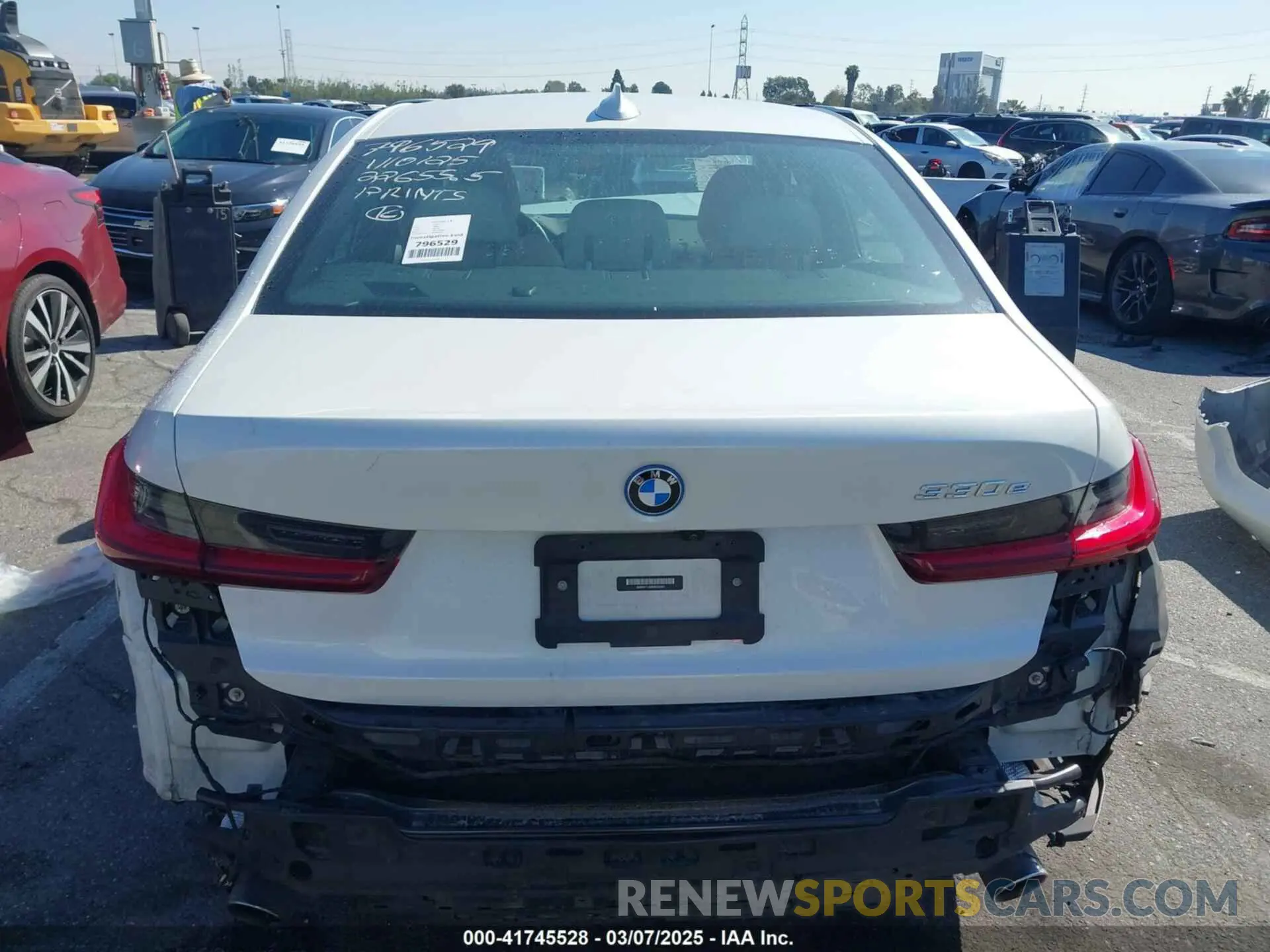 17 fotografías del automóvil dañado 3MW5P7J08N8C69401 BMW 3 SERIES 2022