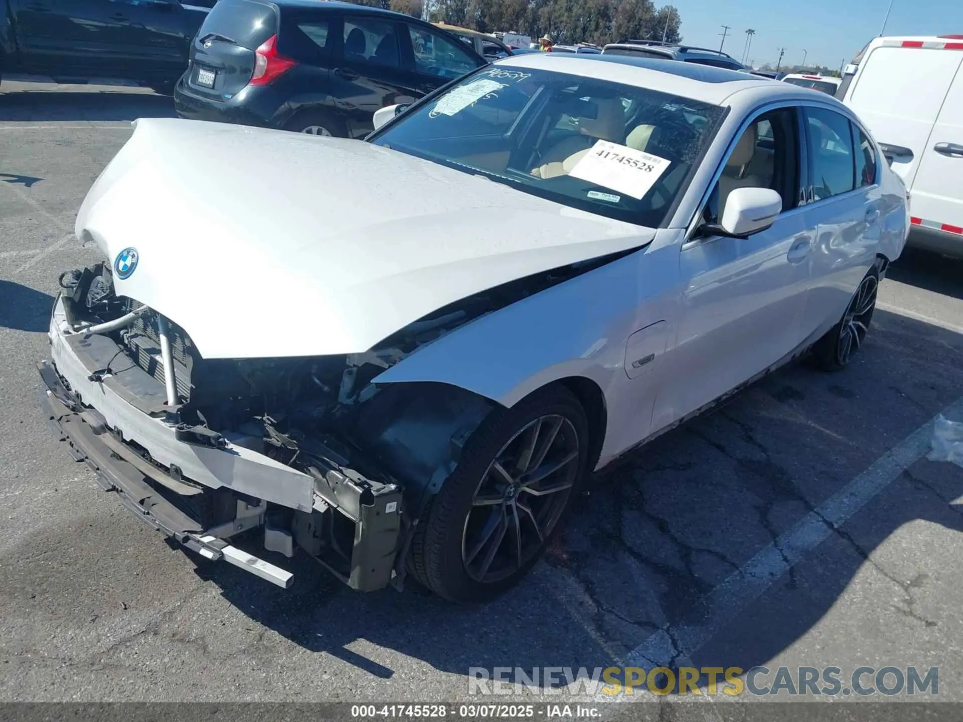 2 fotografías del automóvil dañado 3MW5P7J08N8C69401 BMW 3 SERIES 2022