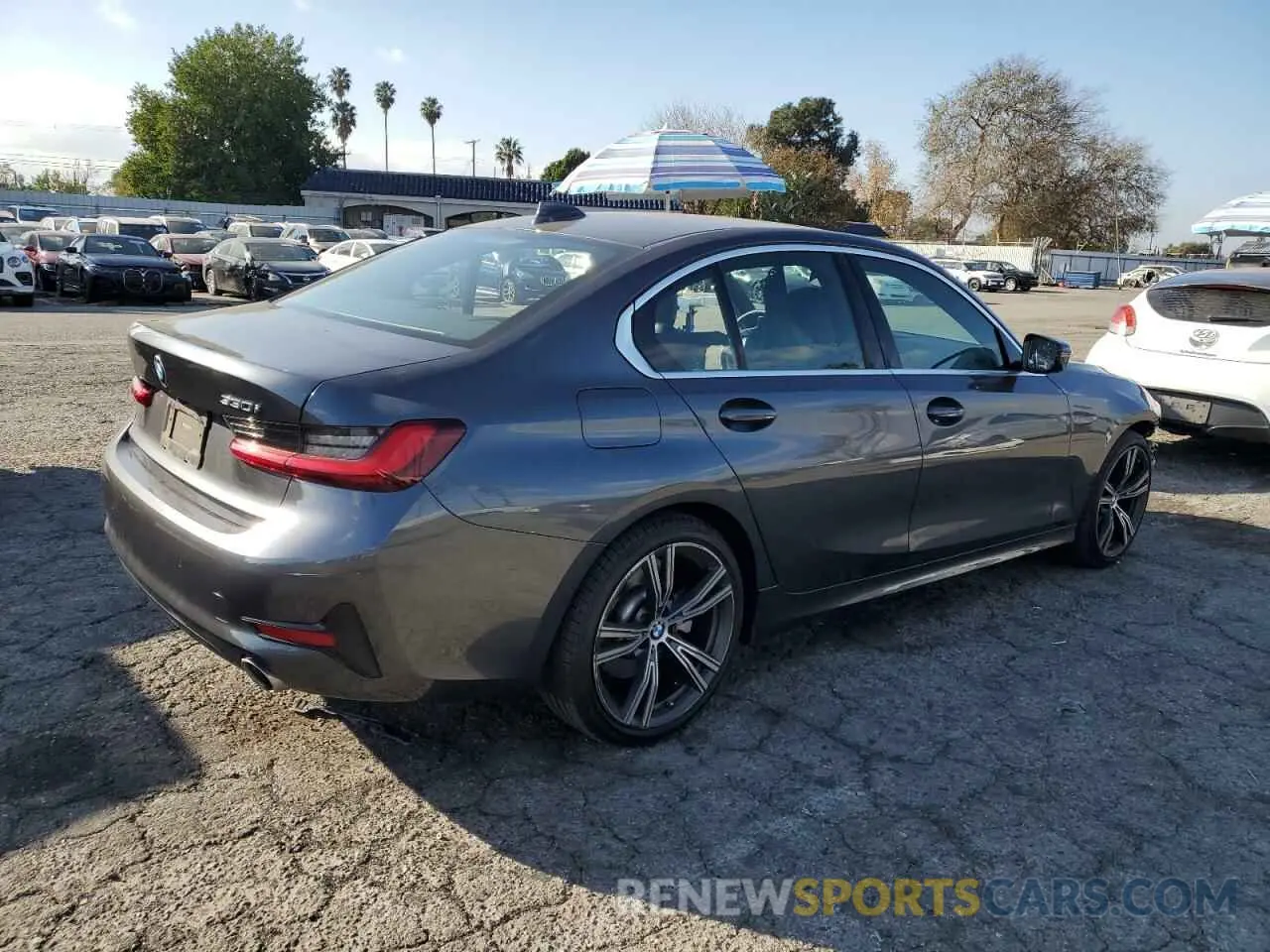3 fotografías del automóvil dañado 3MW5R1J01N8C41916 BMW 3 SERIES 2022