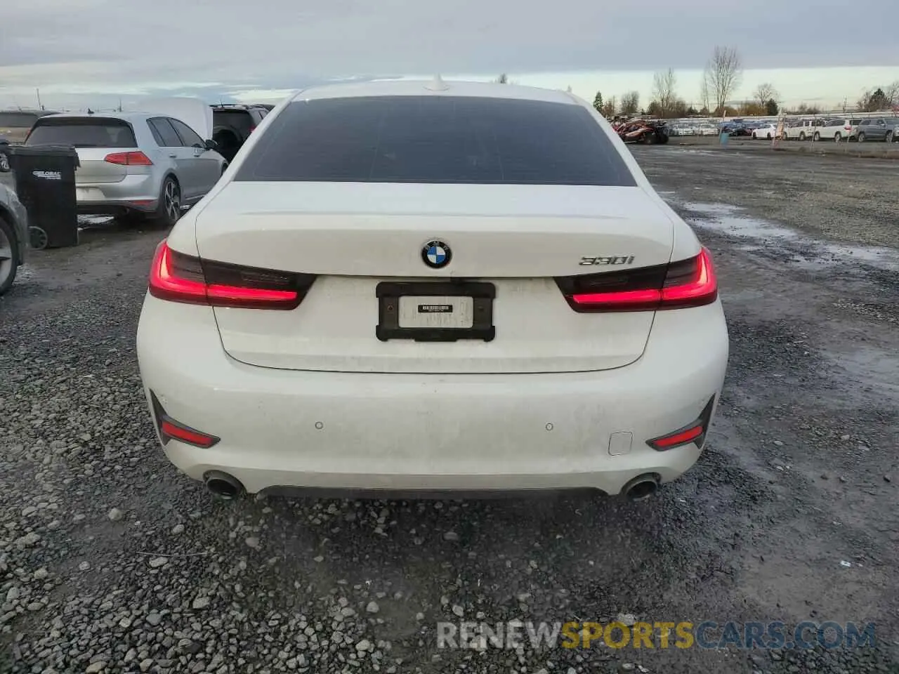 6 fotografías del automóvil dañado 3MW5R1J04N8C51632 BMW 3 SERIES 2022