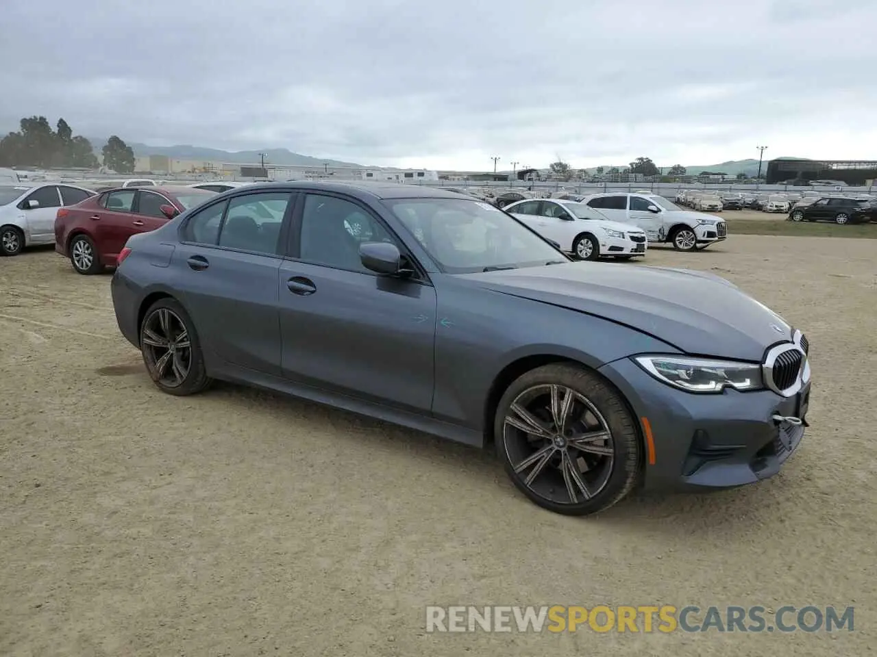 4 fotografías del automóvil dañado 3MW5R1J05N8C48755 BMW 3 SERIES 2022