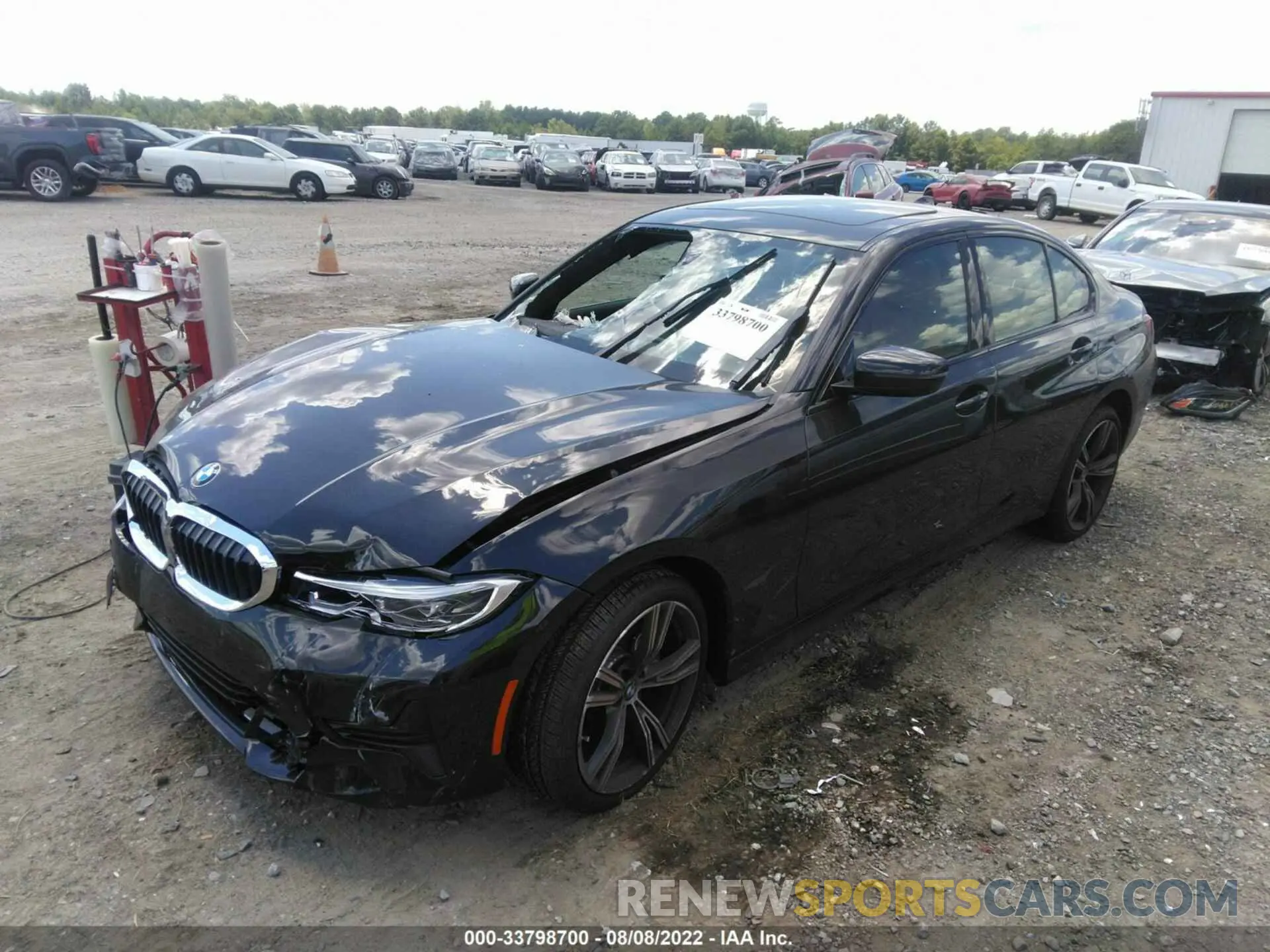 2 fotografías del automóvil dañado 3MW5R1J05N8C49887 BMW 3 SERIES 2022