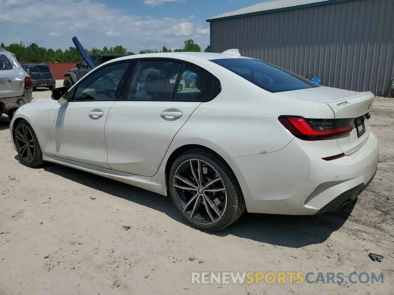 2 fotografías del automóvil dañado 3MW5R1J06N8C31334 BMW 3 SERIES 2022