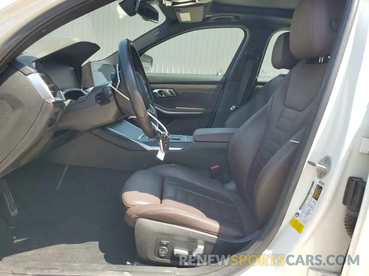 7 fotografías del automóvil dañado 3MW5R1J06N8C31334 BMW 3 SERIES 2022