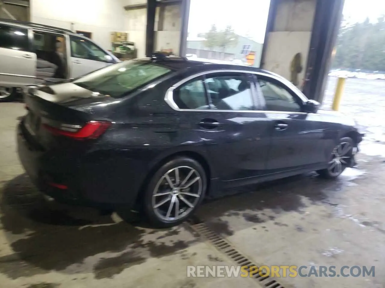 3 fotografías del automóvil dañado 3MW5R7J07N8C70064 BMW 3 SERIES 2022