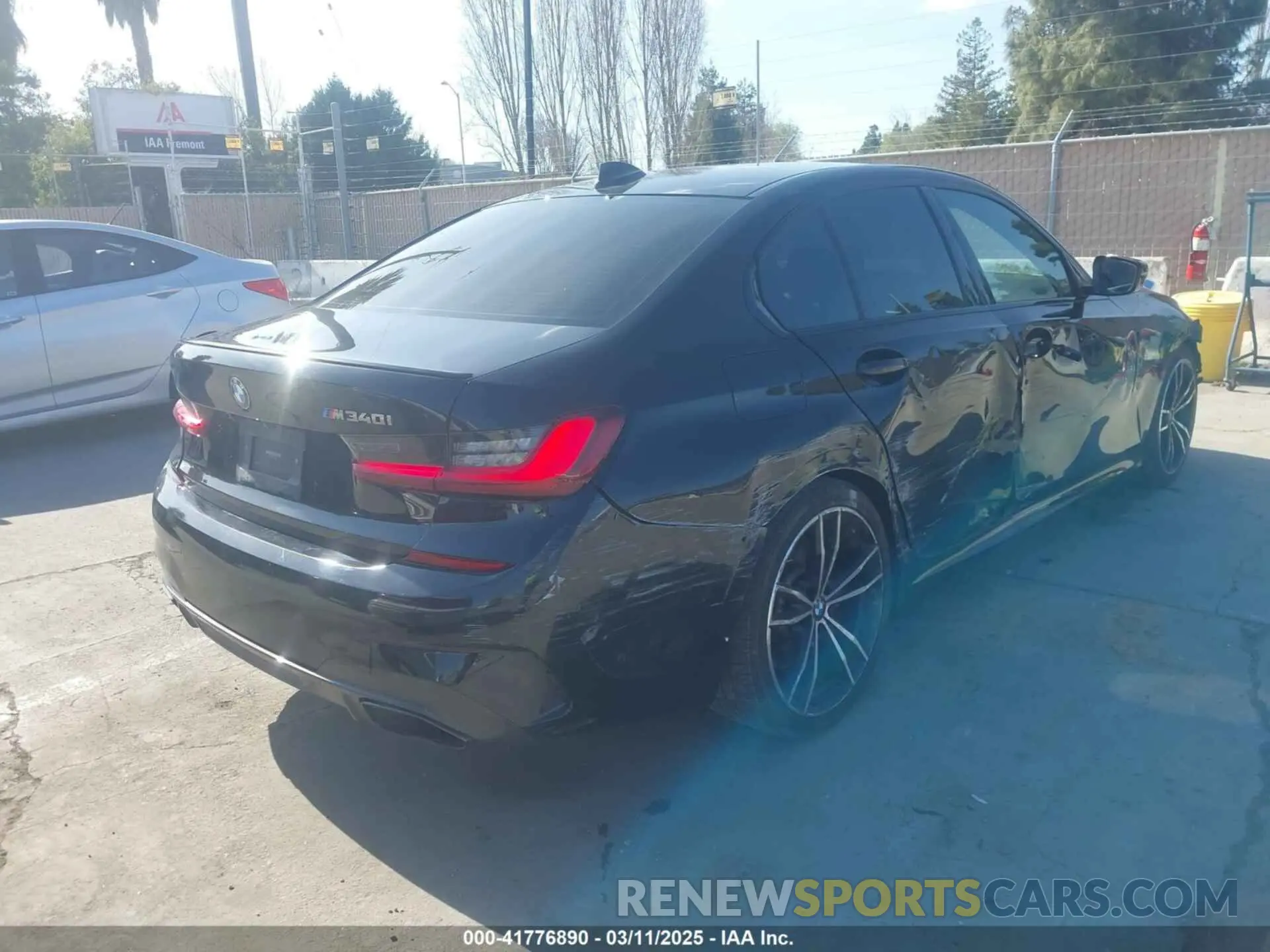 4 fotografías del automóvil dañado 3MW5U7J02N8C22521 BMW 3 SERIES 2022