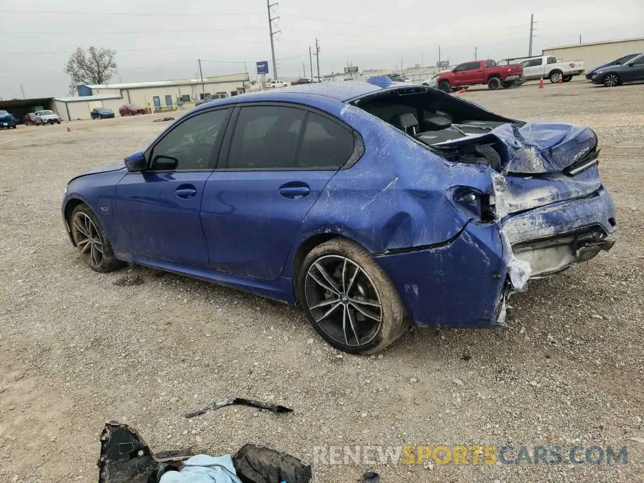 2 fotografías del automóvil dañado 3MW39FF01P8D13164 BMW 3 SERIES 2023
