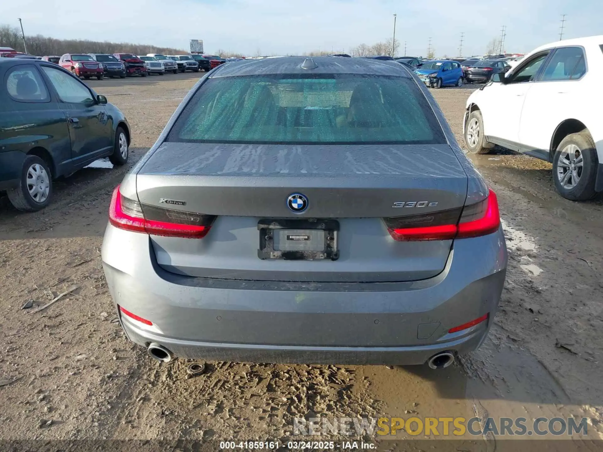 16 fotografías del automóvil dañado 3MW39FS01P8C81368 BMW 3 SERIES 2023