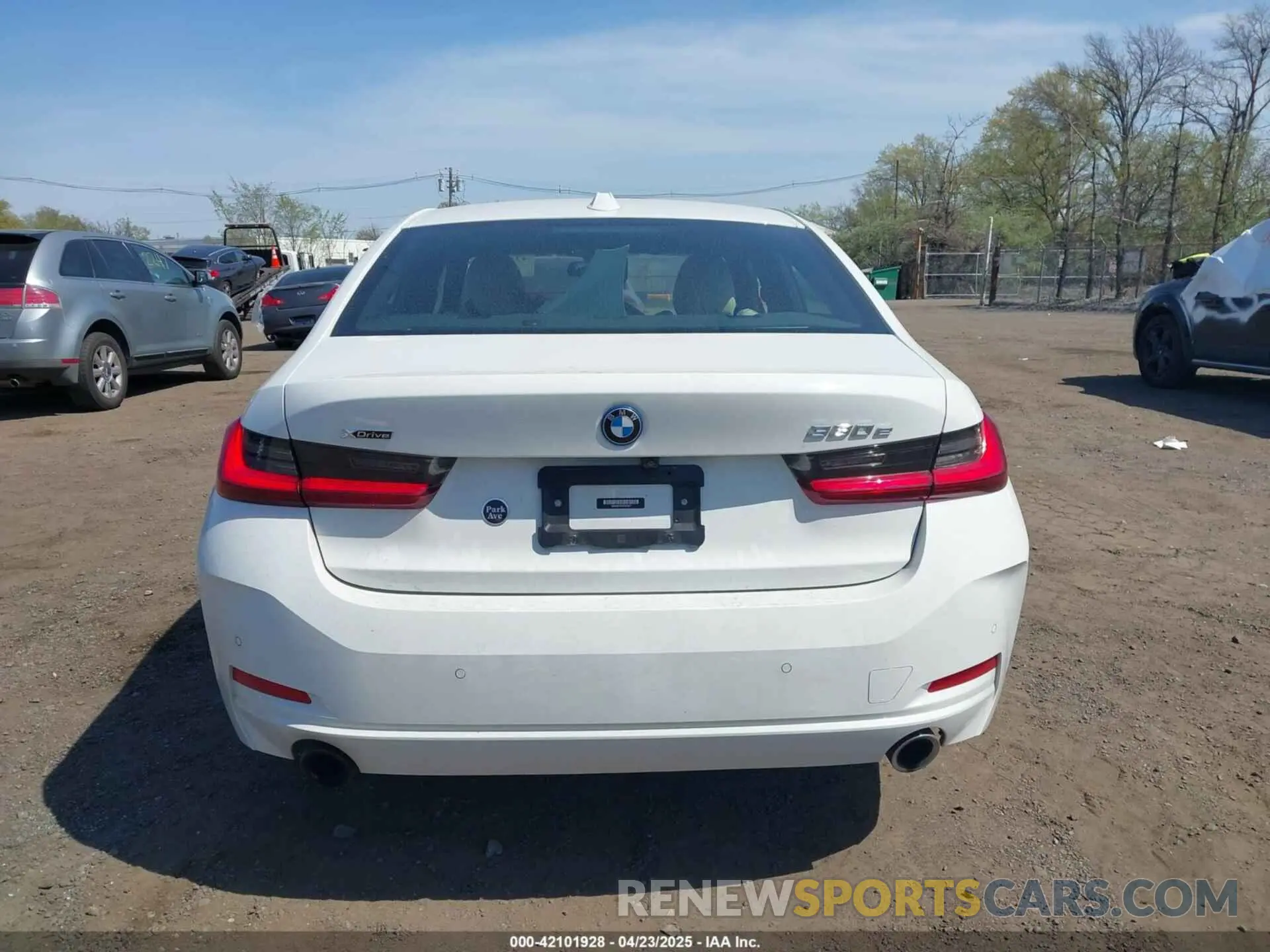 17 fotografías del automóvil dañado 3MW39FS02P8D03877 BMW 3 SERIES 2023
