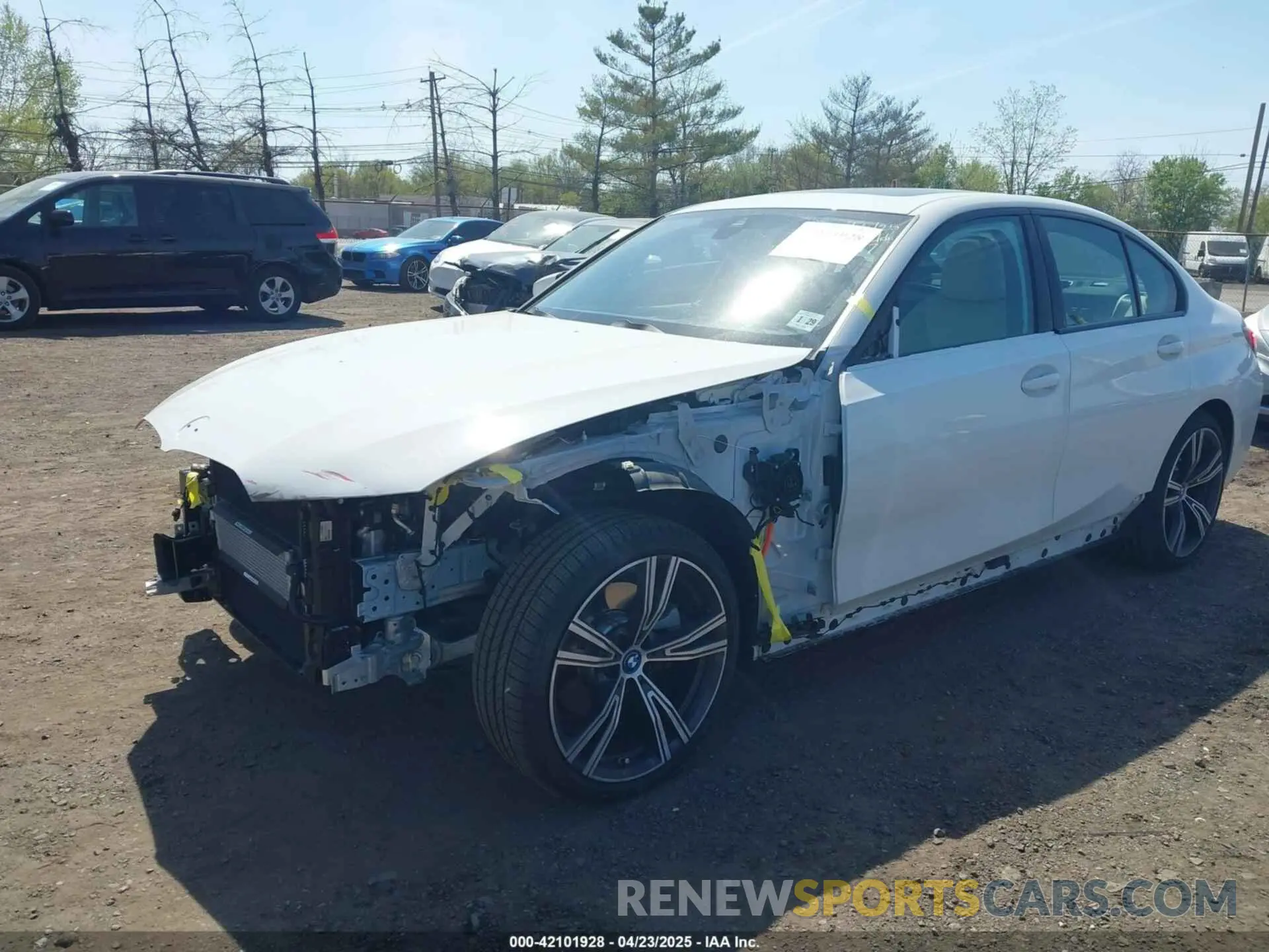 2 fotografías del automóvil dañado 3MW39FS02P8D03877 BMW 3 SERIES 2023