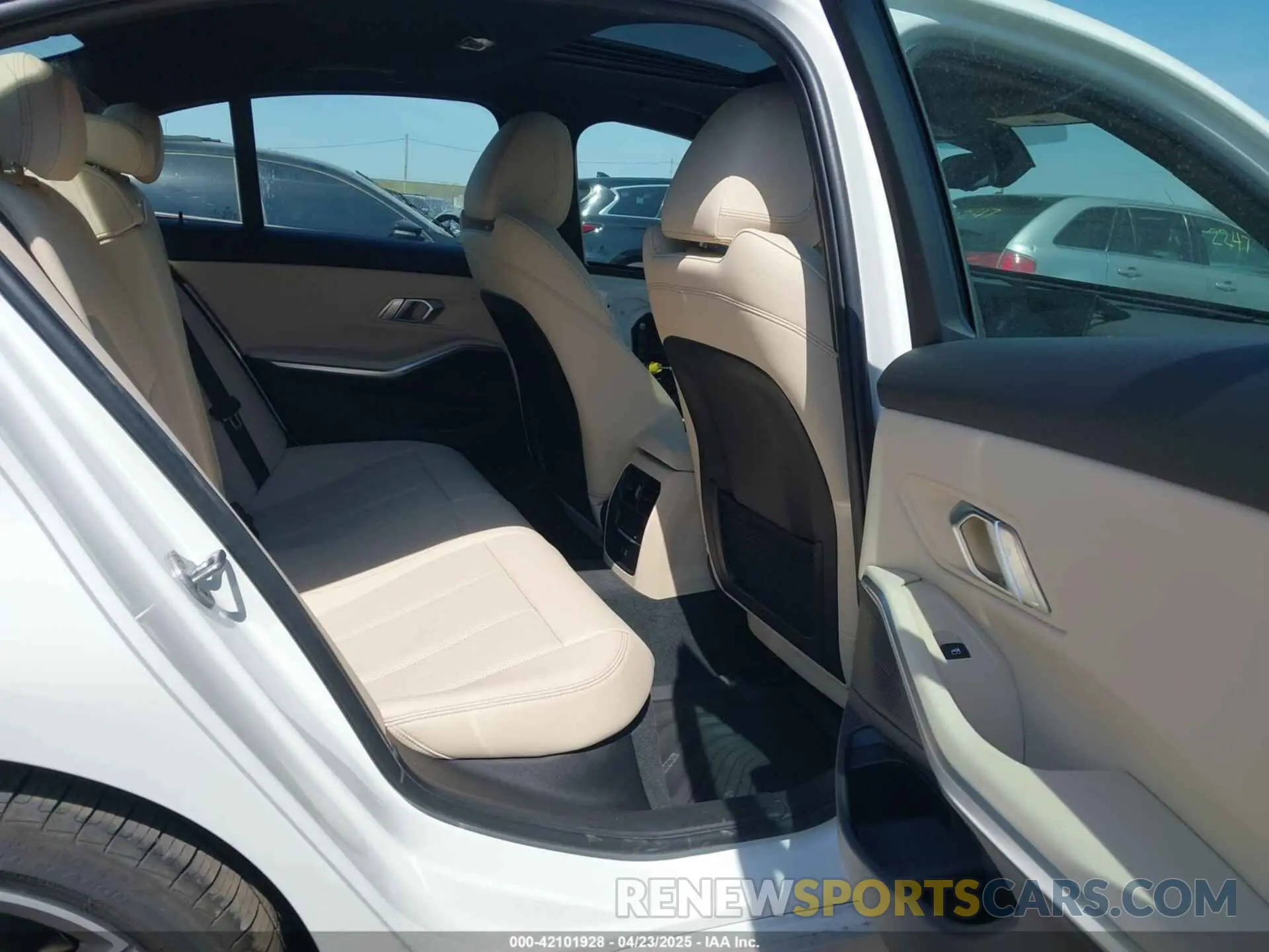8 fotografías del automóvil dañado 3MW39FS02P8D03877 BMW 3 SERIES 2023